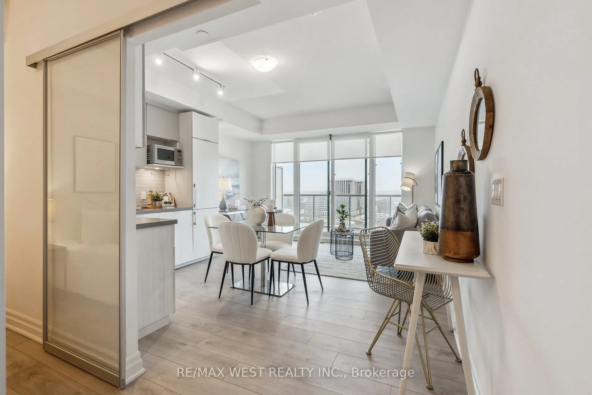 10 Rouge Valley Drive, #1304A