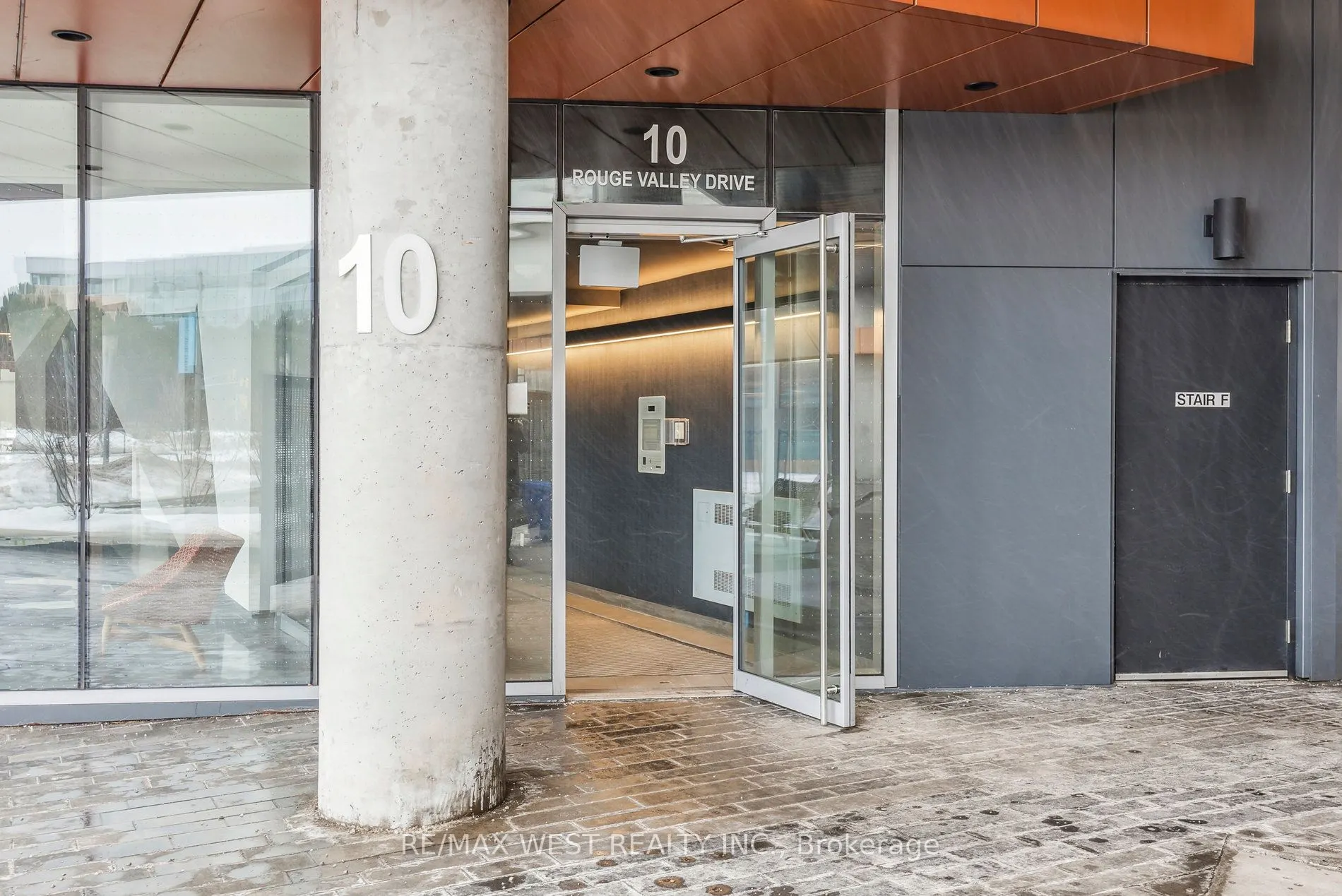 10 Rouge Valley Drive, #1304A