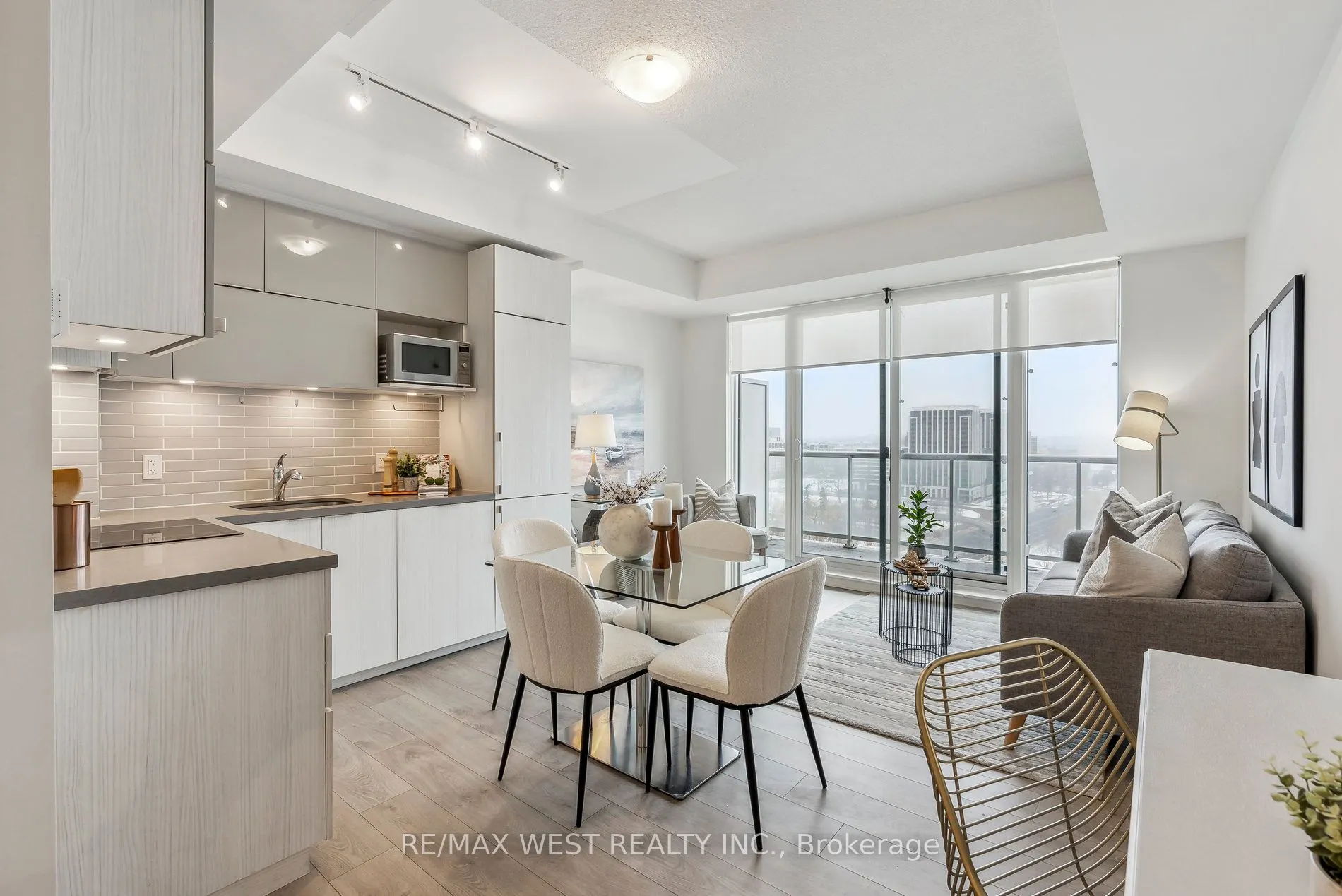 10 Rouge Valley Drive, #1304A
