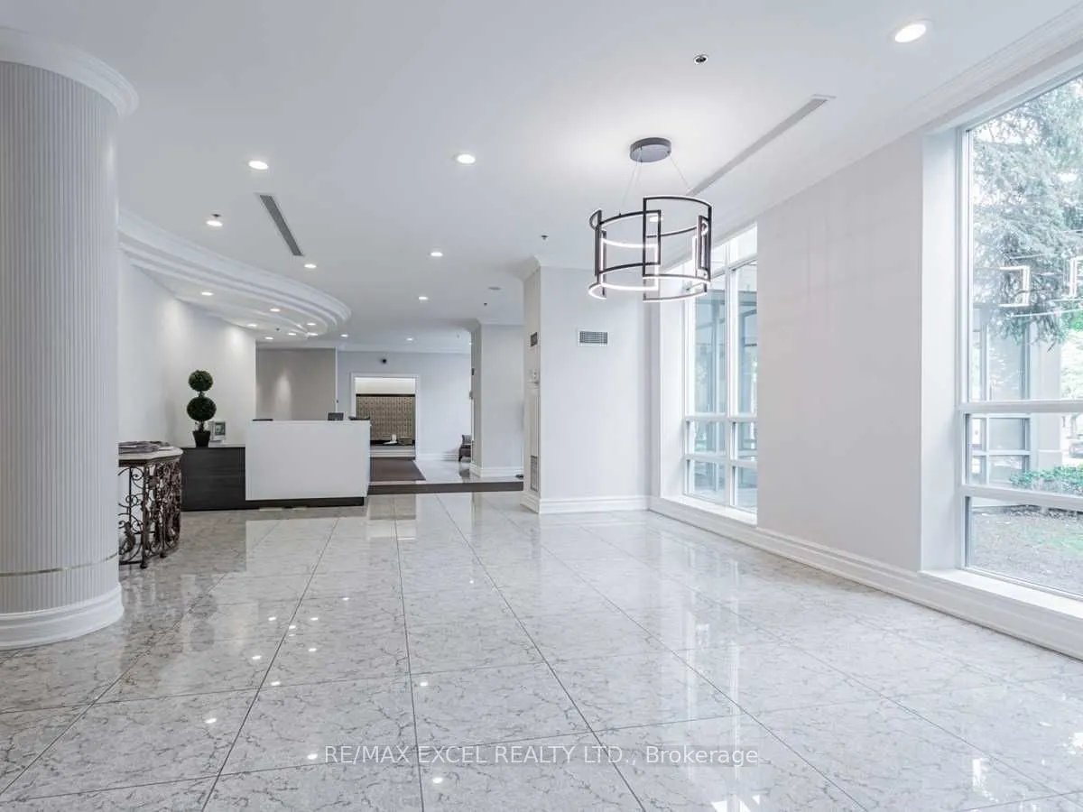 3 Ellesmere Street, #222