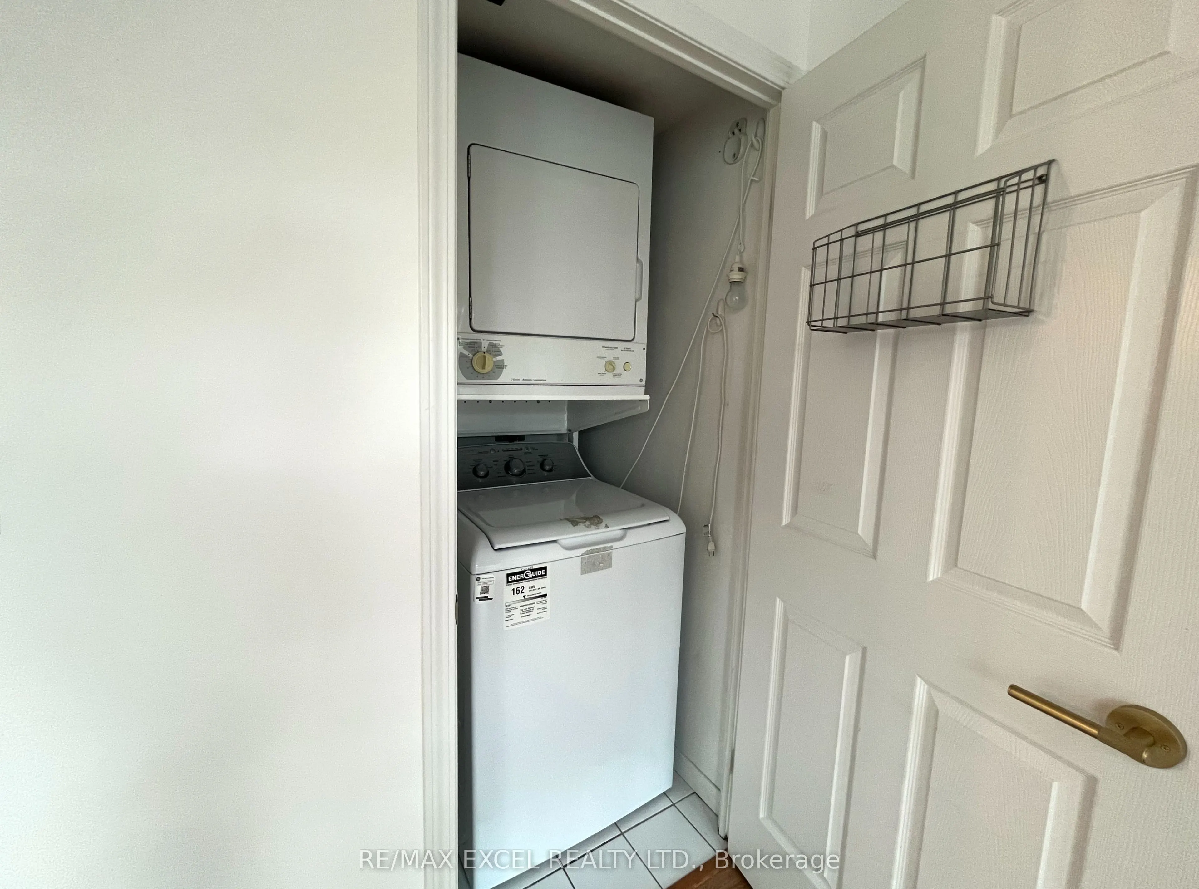 3 Ellesmere Street, #222