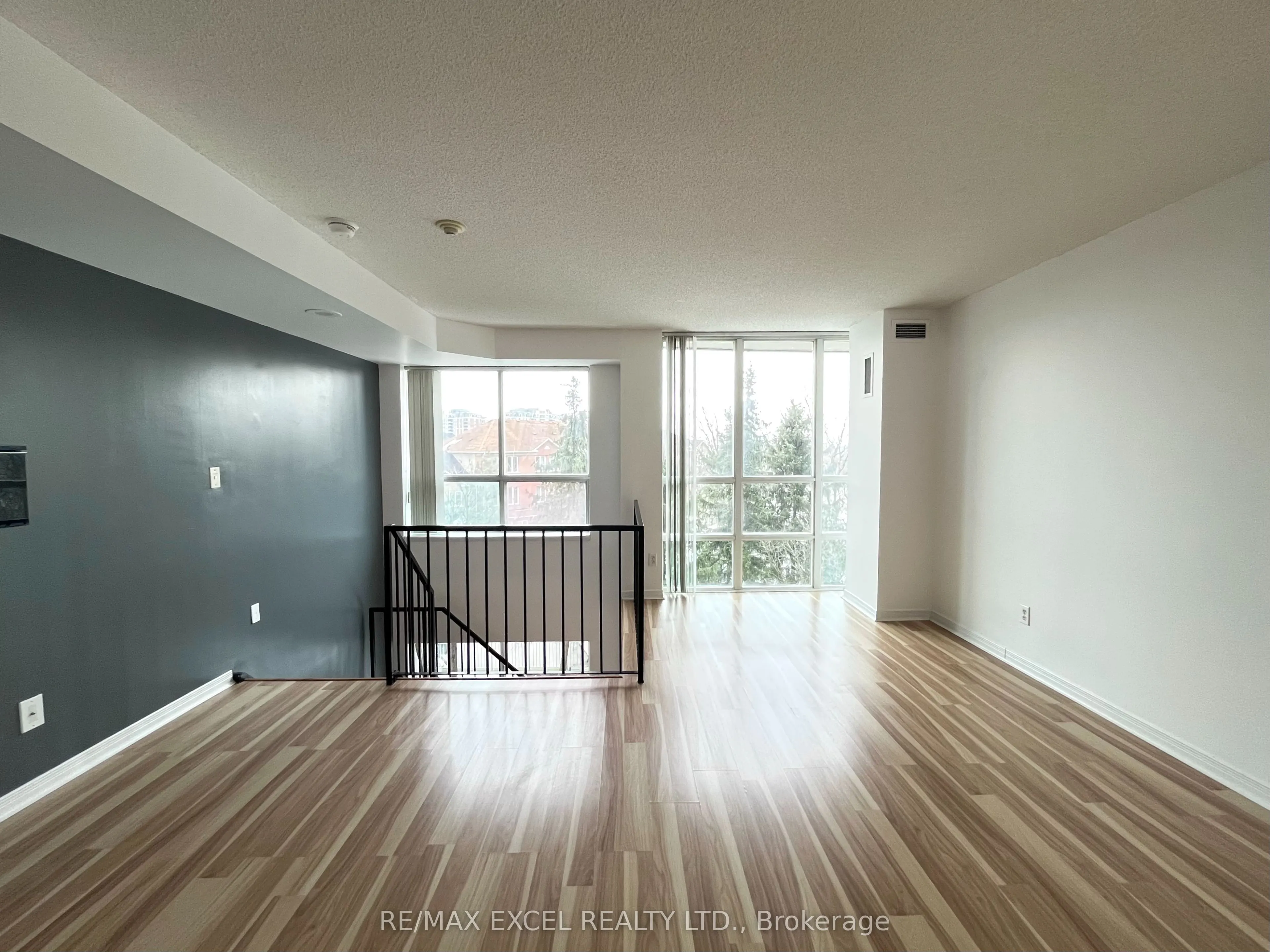 3 Ellesmere Street, #222