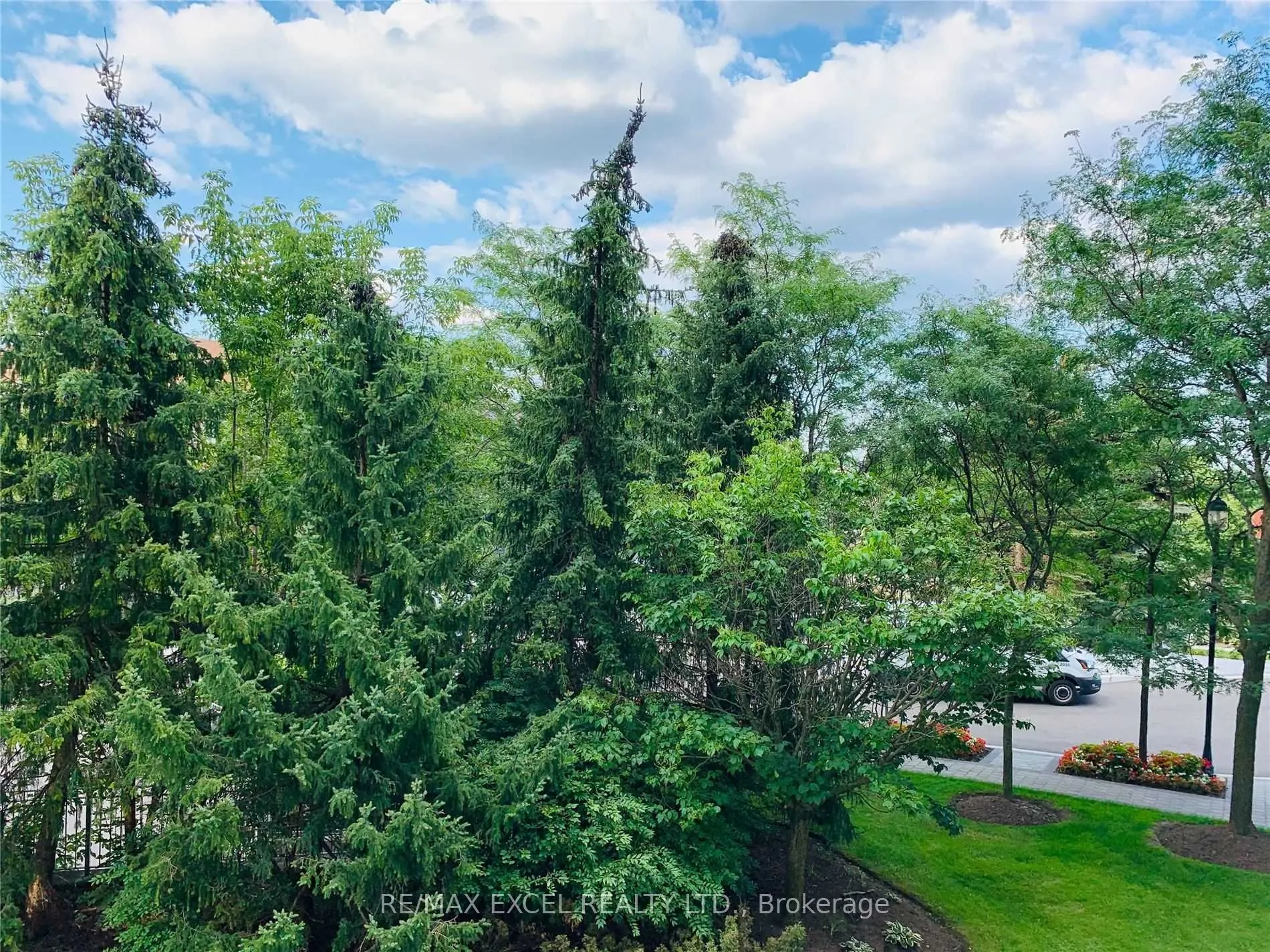 3 Ellesmere Street, #222