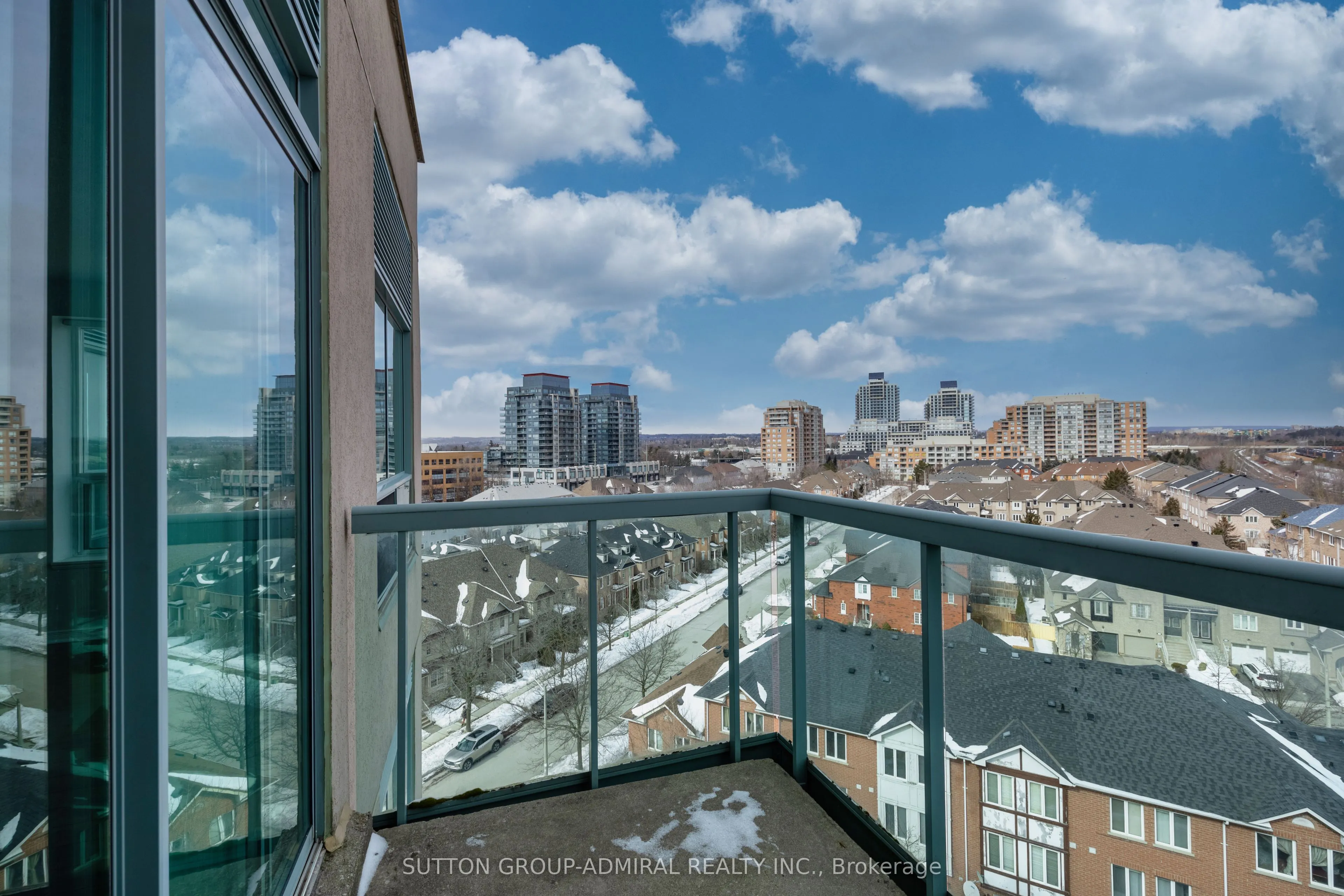 3 Ellesmere Street, #PH18