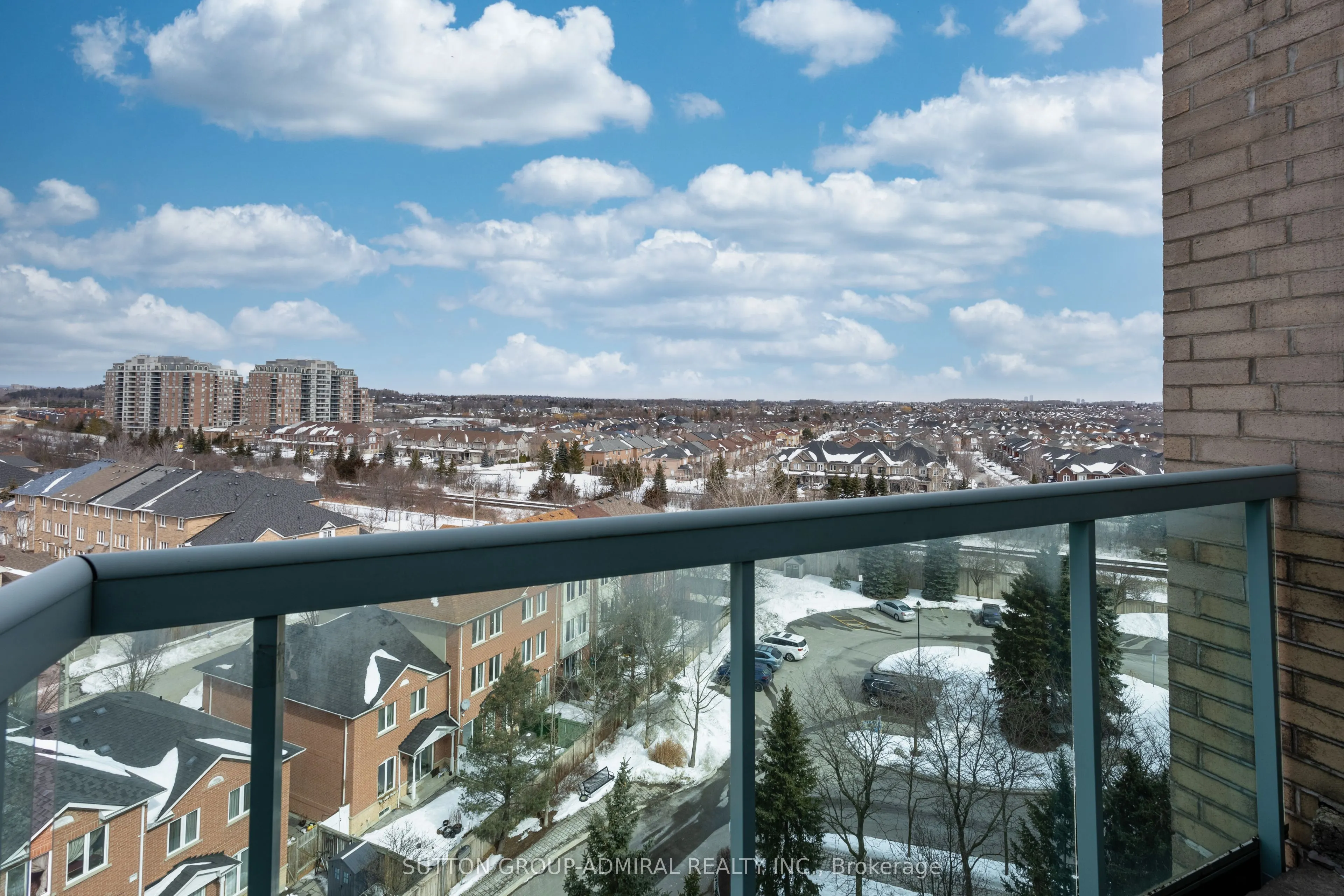 3 Ellesmere Street, #PH18