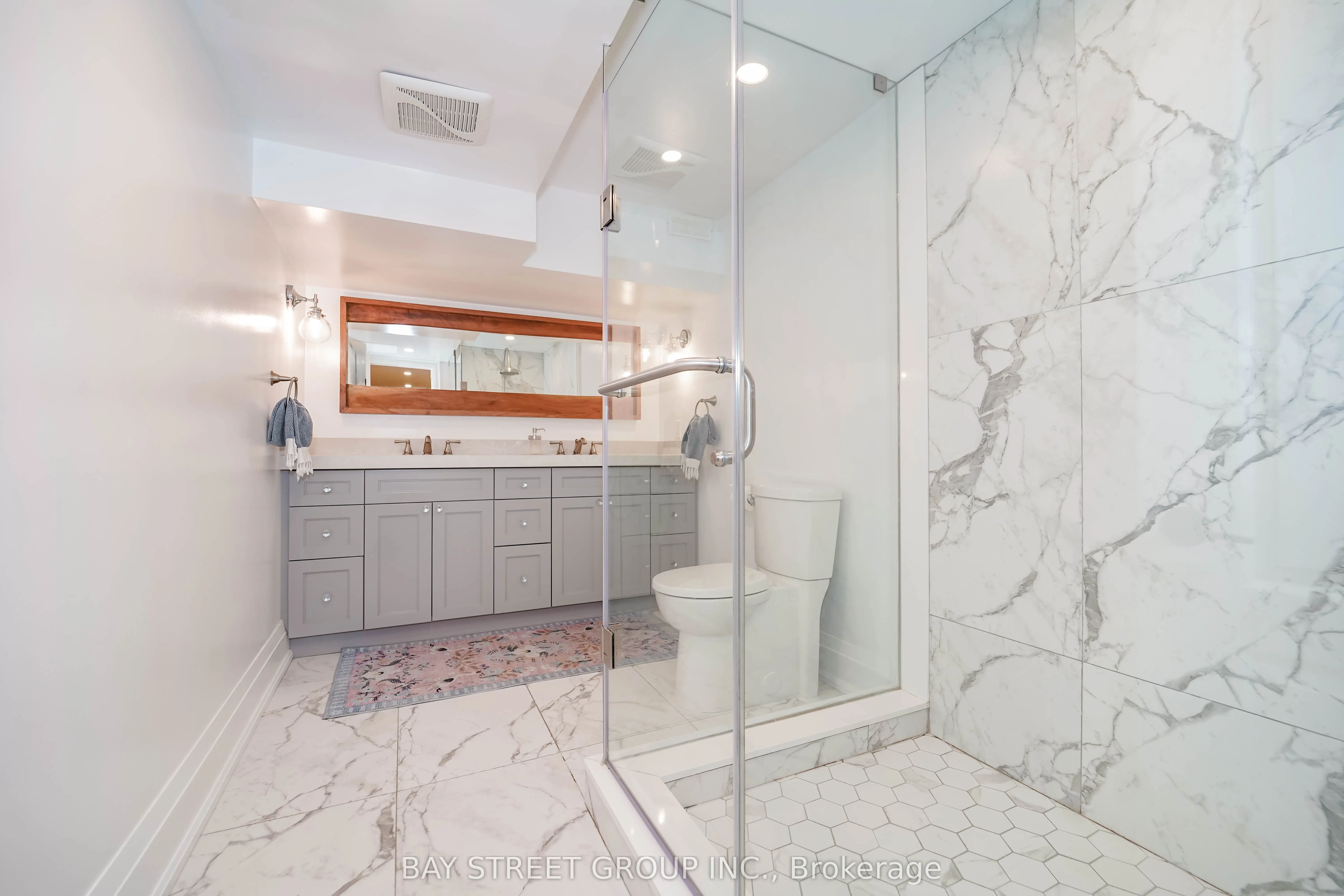 10 Morland Crescent