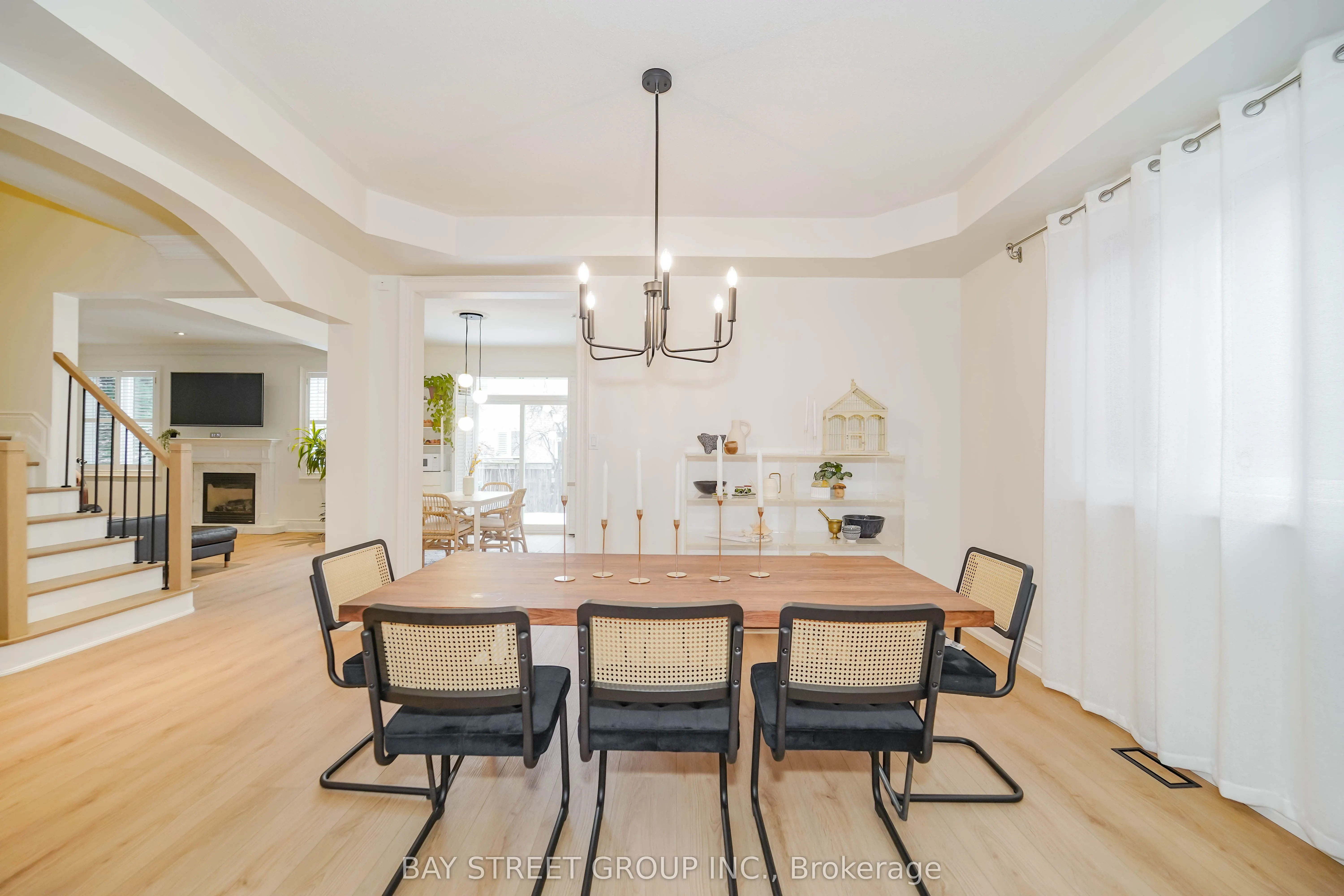 10 Morland Crescent