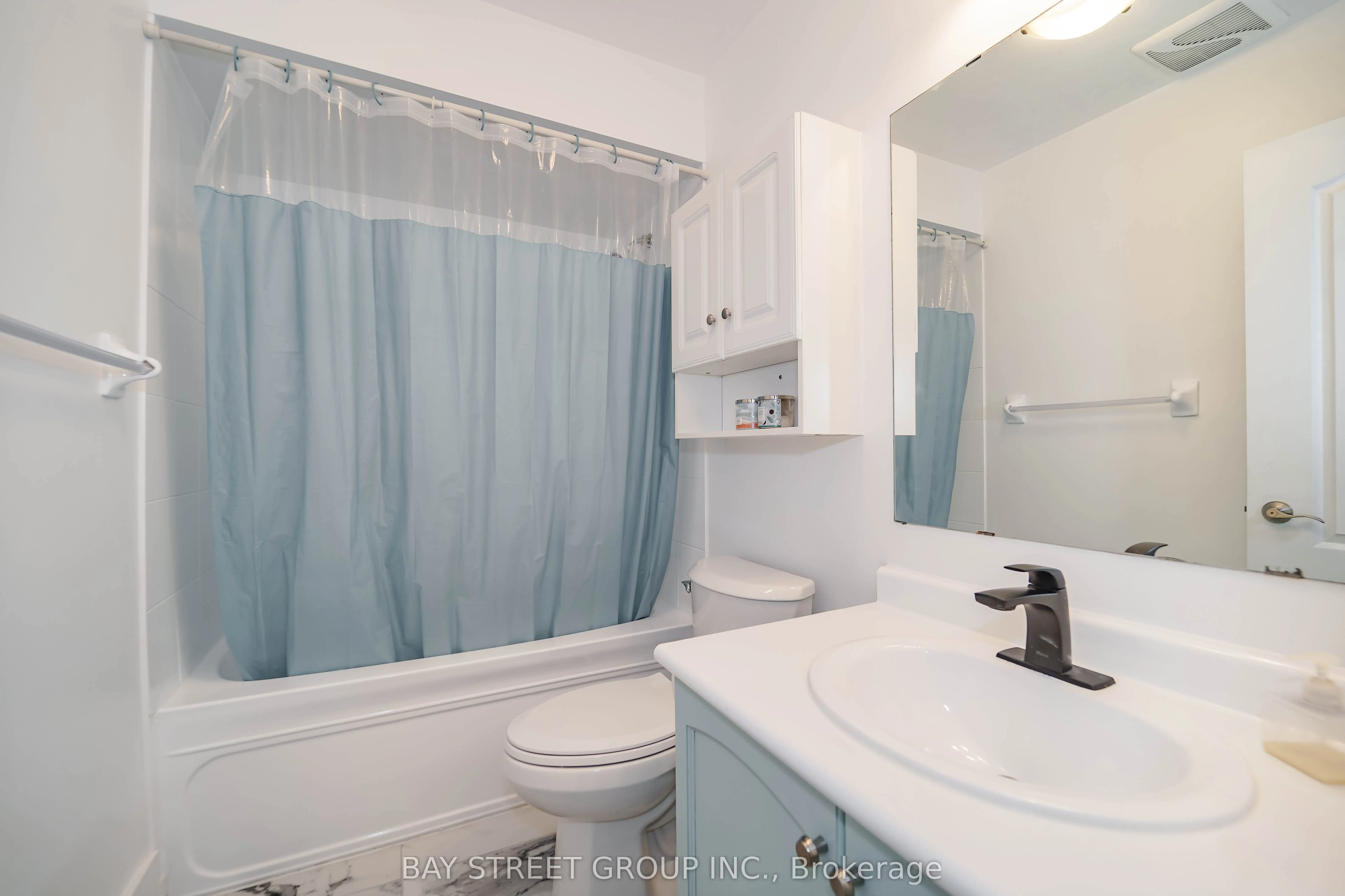 10 Morland Crescent
