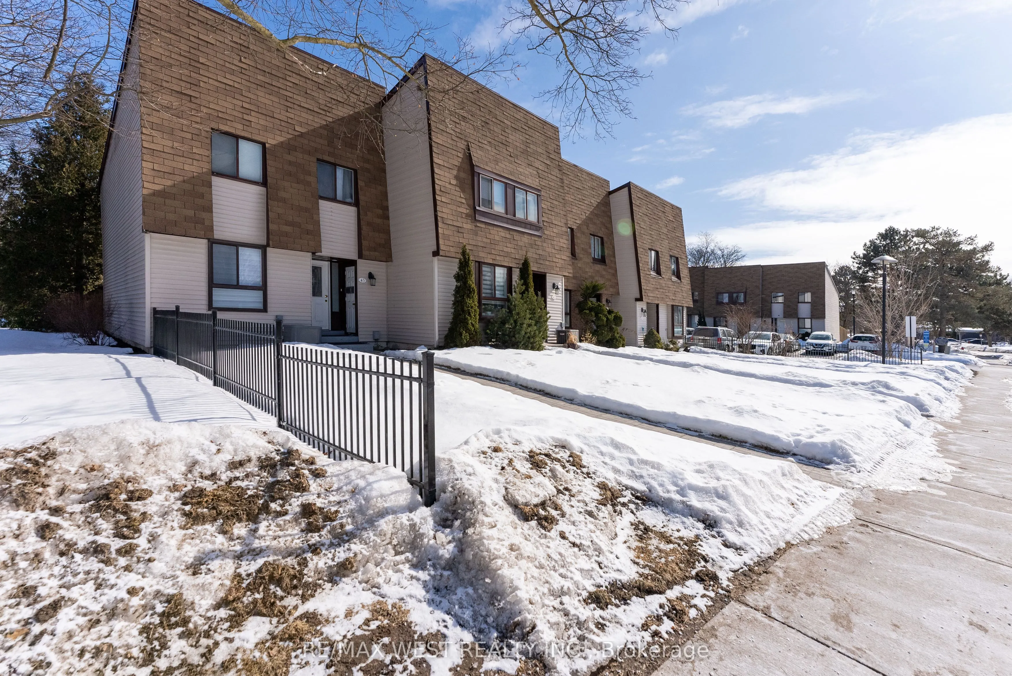 189 Springhead Gardens, #41