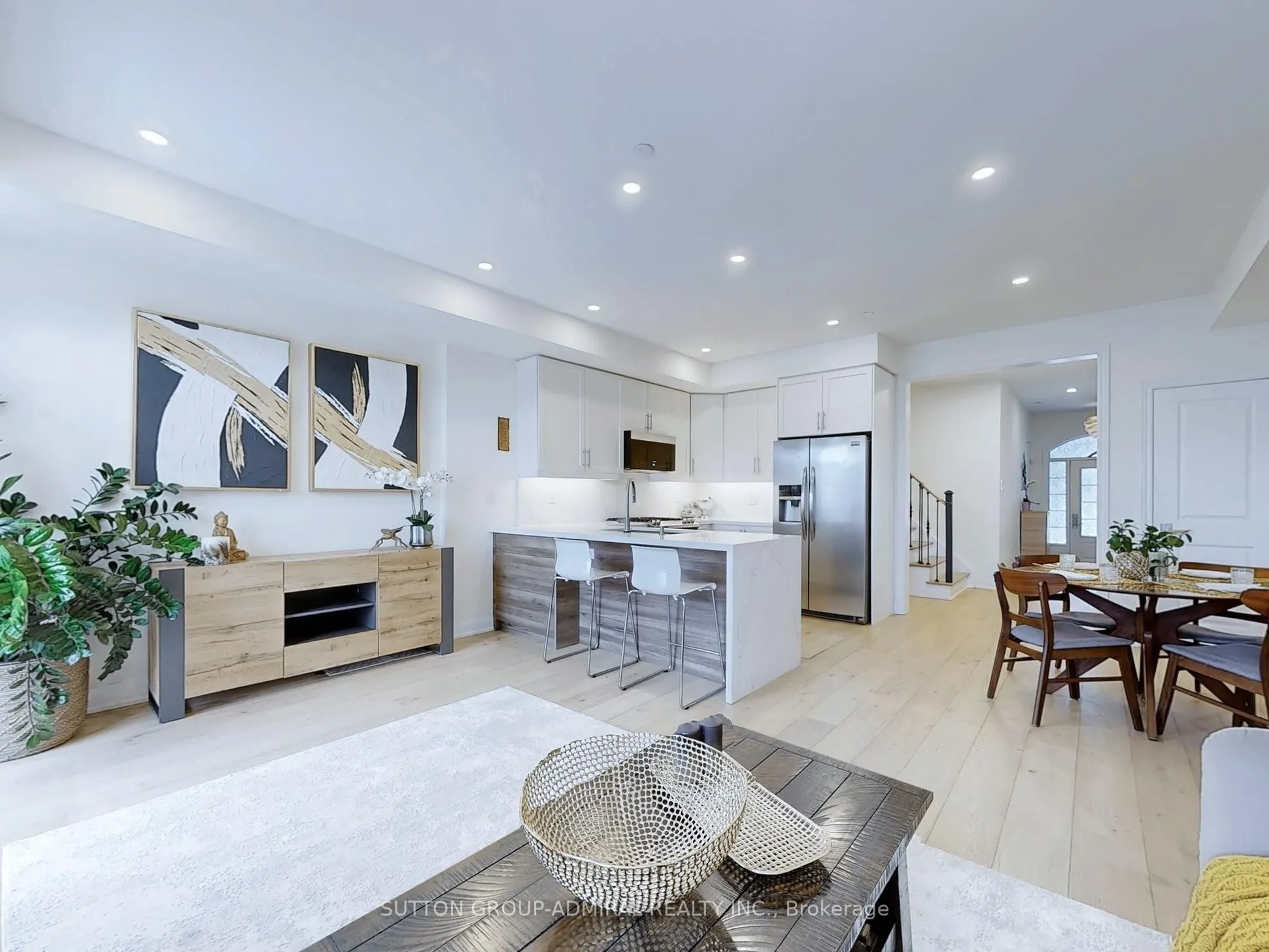 1331 Major MacKenzie Drive W, #130