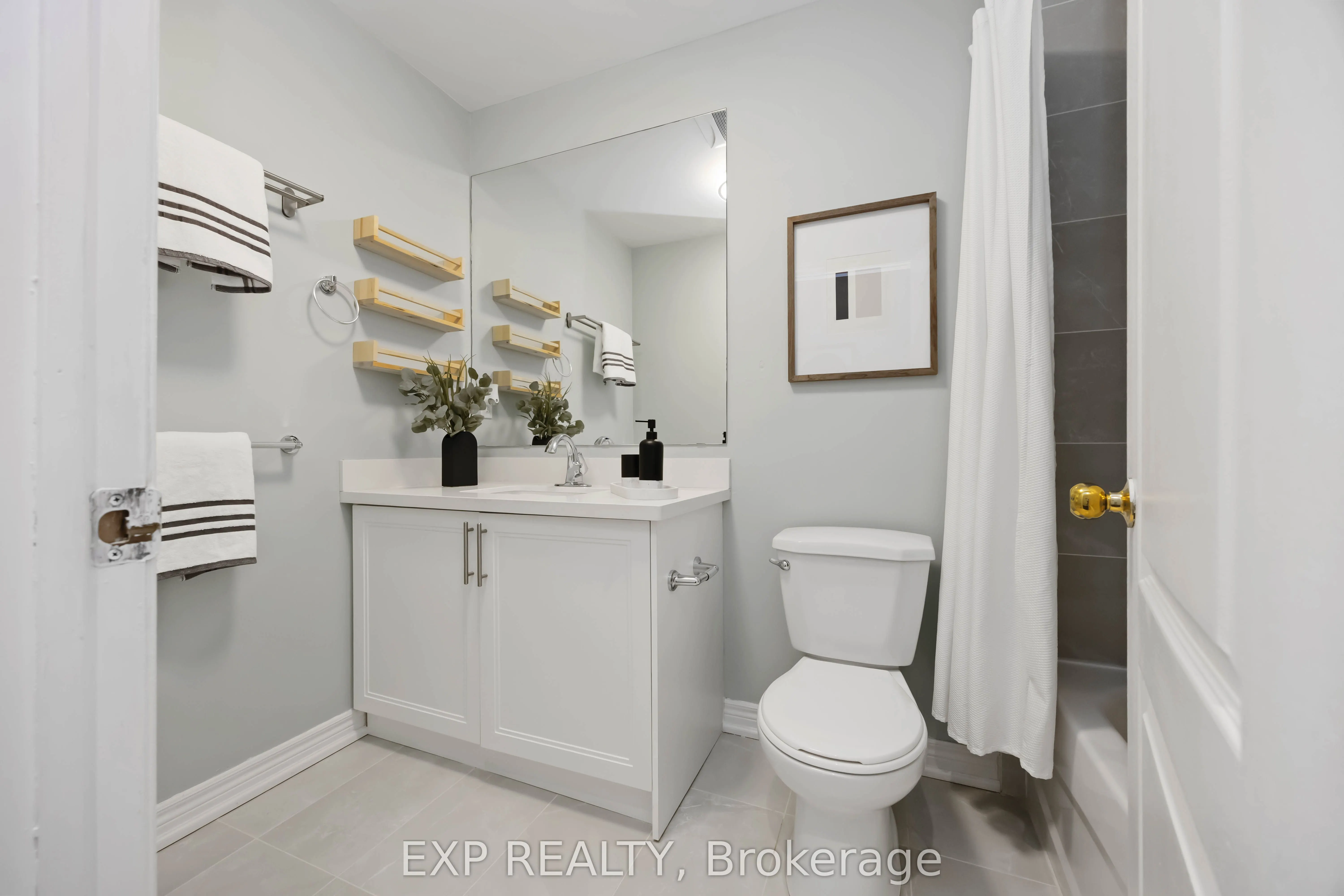 190 Harding Boulevard W, #66