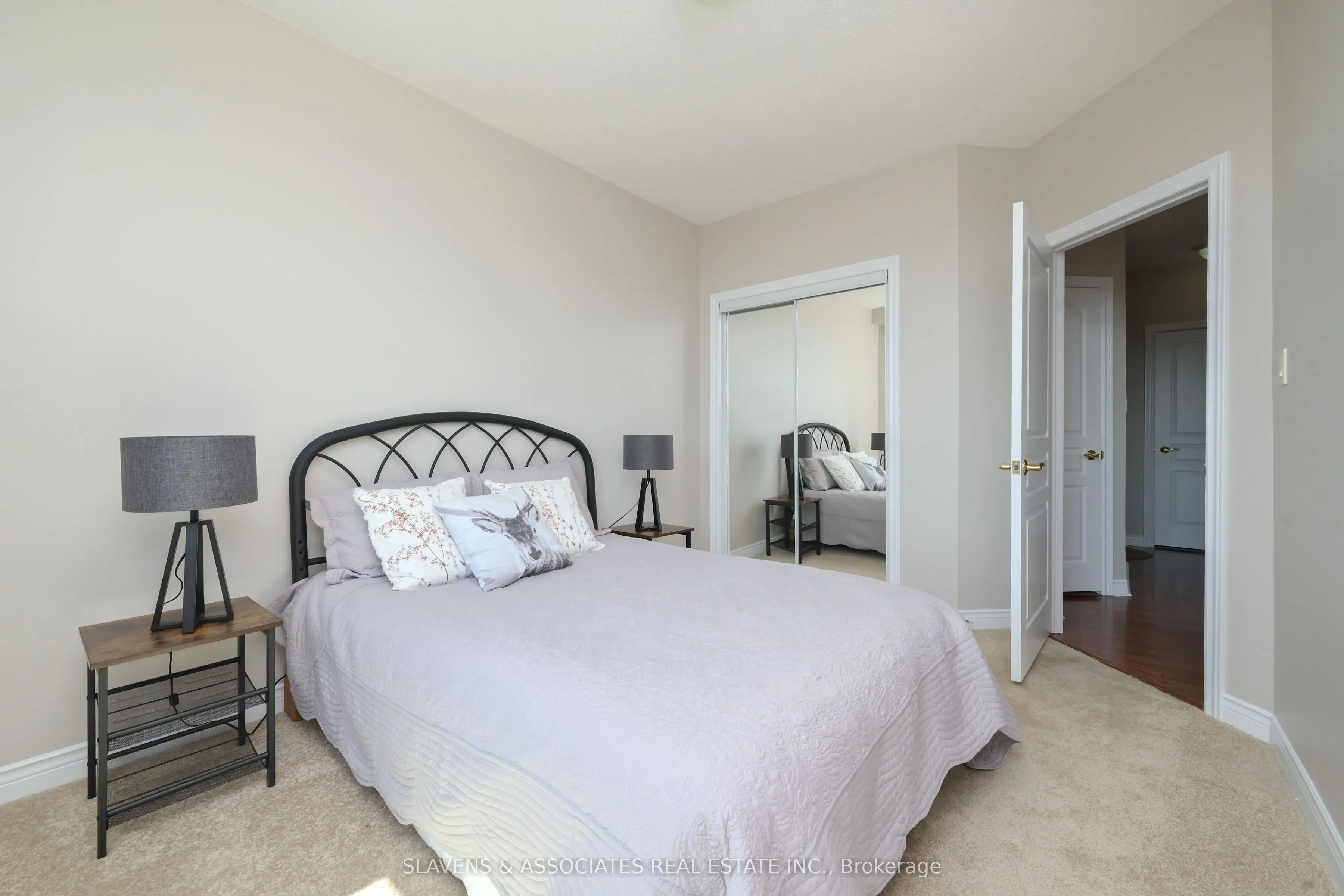 4 Briar Hill Heights, #507