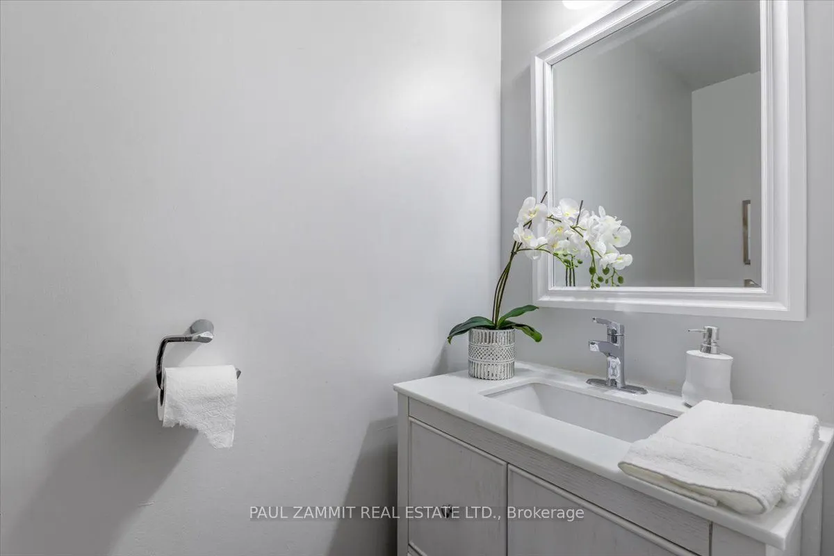 153 Willowbrook Road