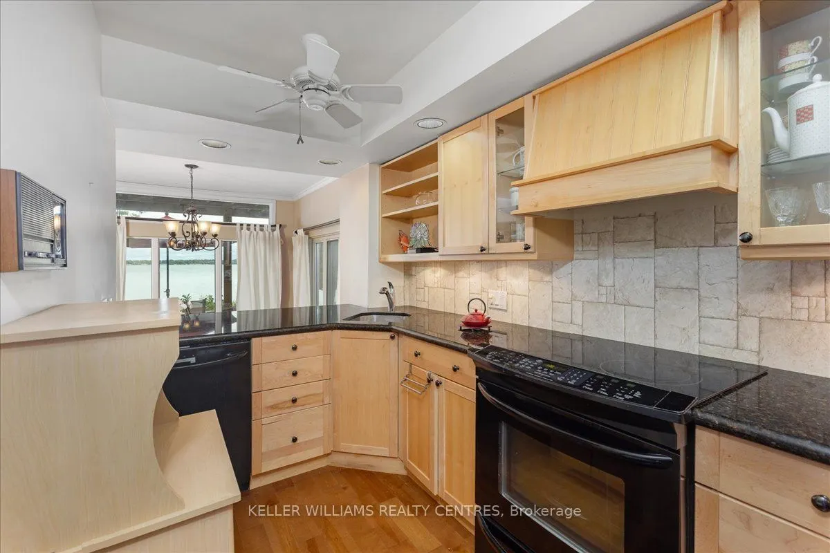 17 Davy Point Circle, #17