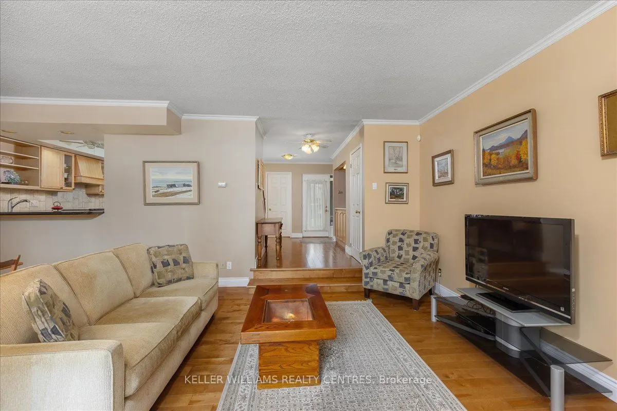 17 Davy Point Circle, #17