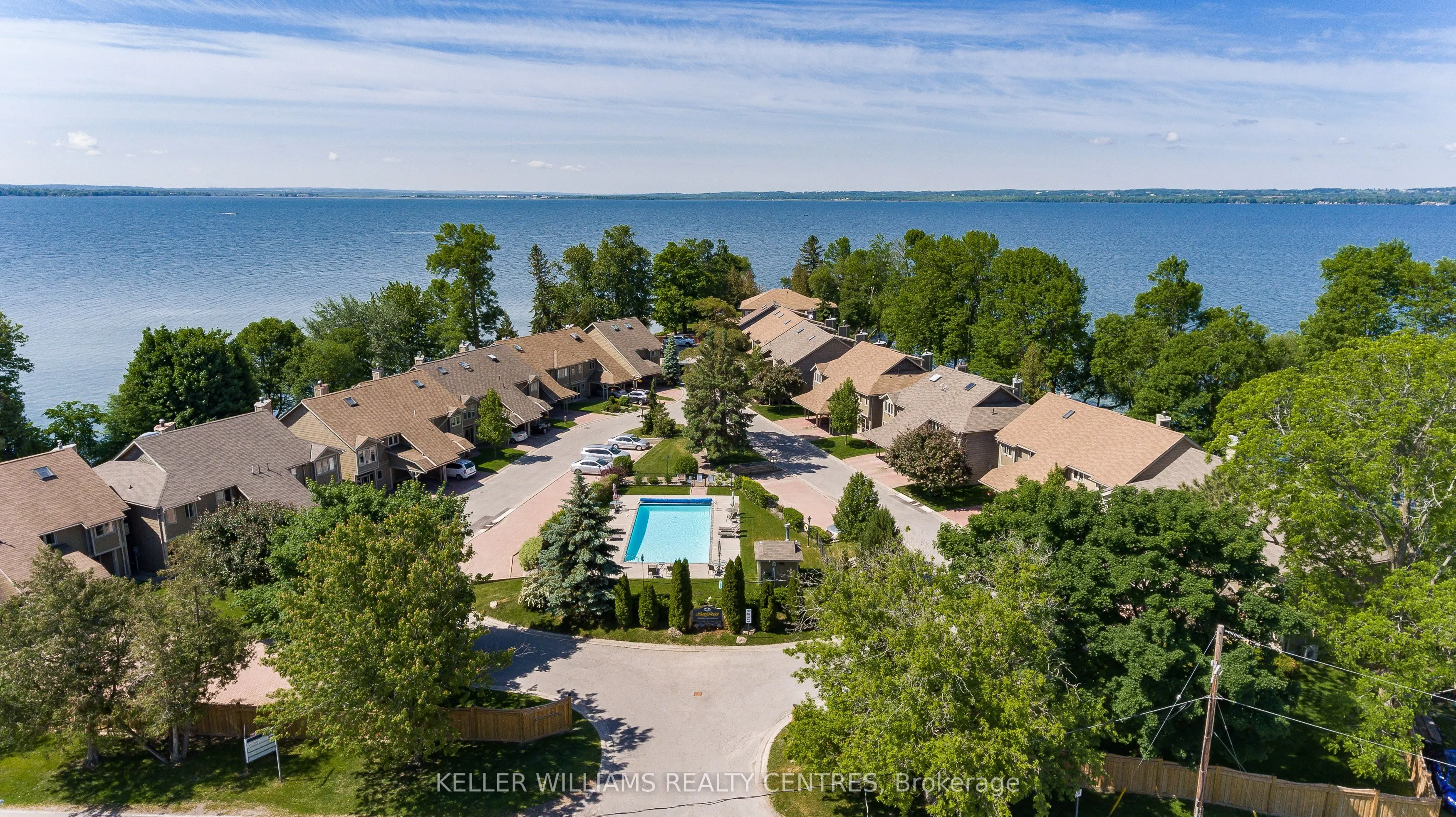 17 Davy Point Circle, #17