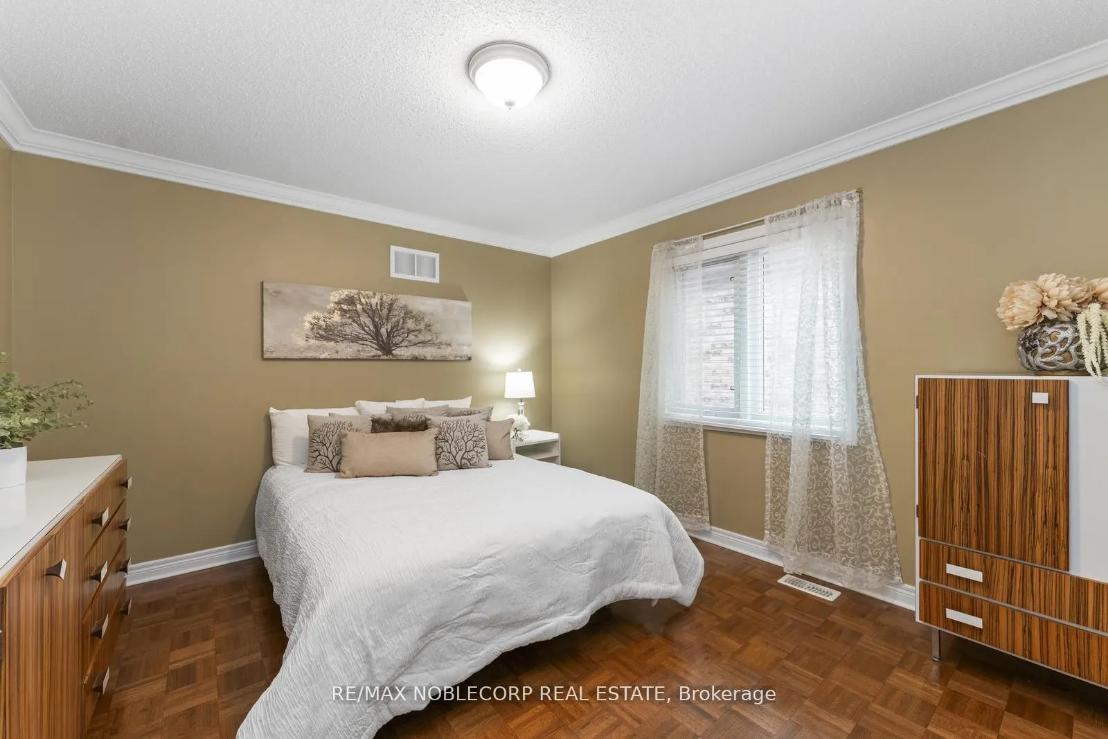 36 Venice Gate Drive