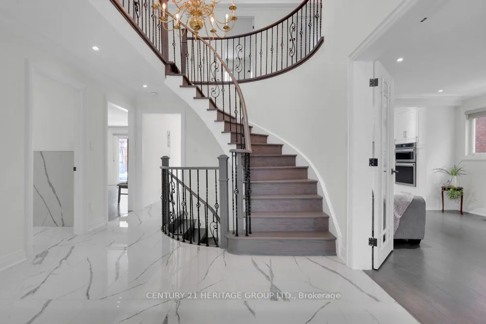 99 Benjamin Drive