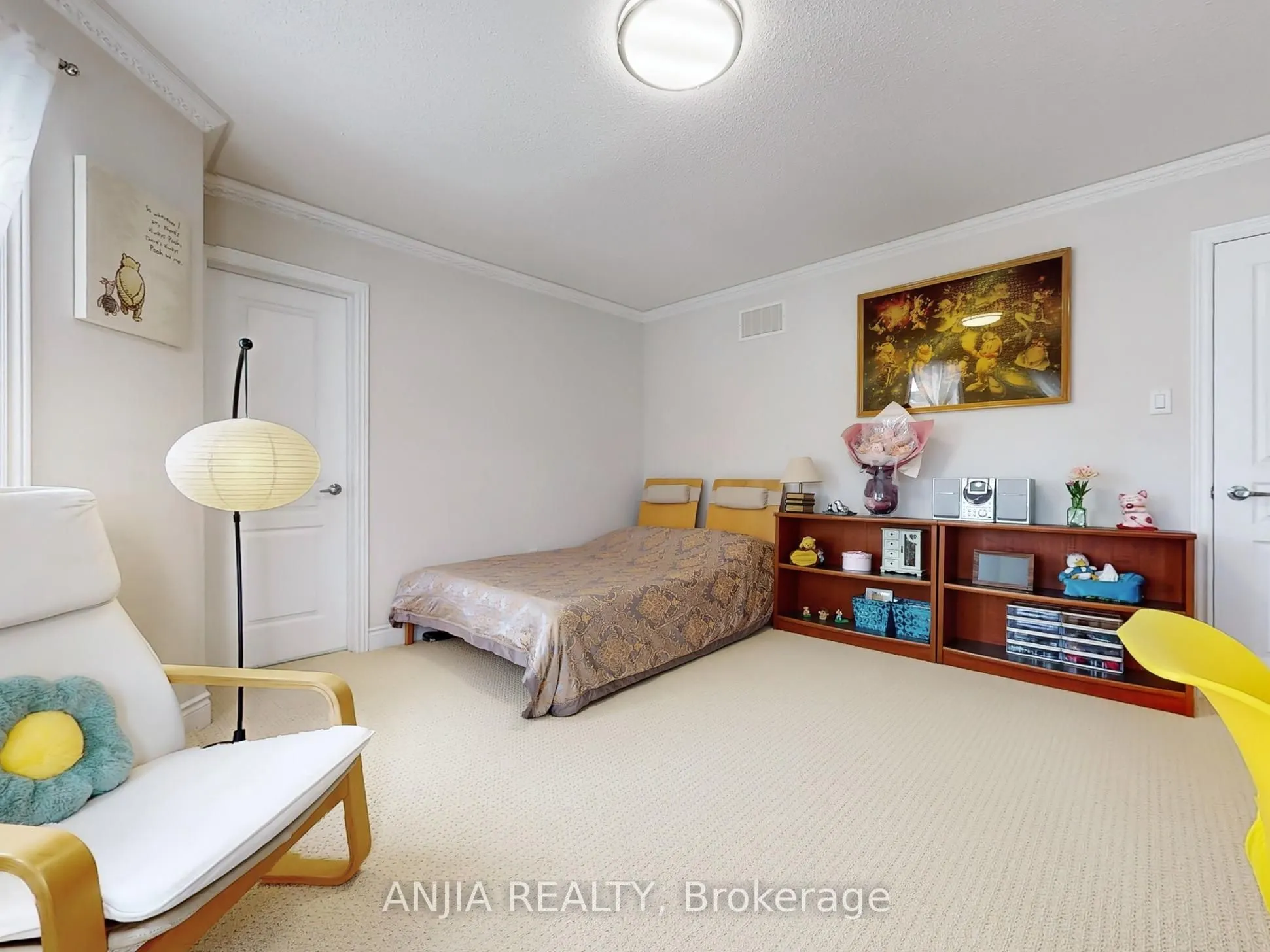 28 Lake Forest Drive