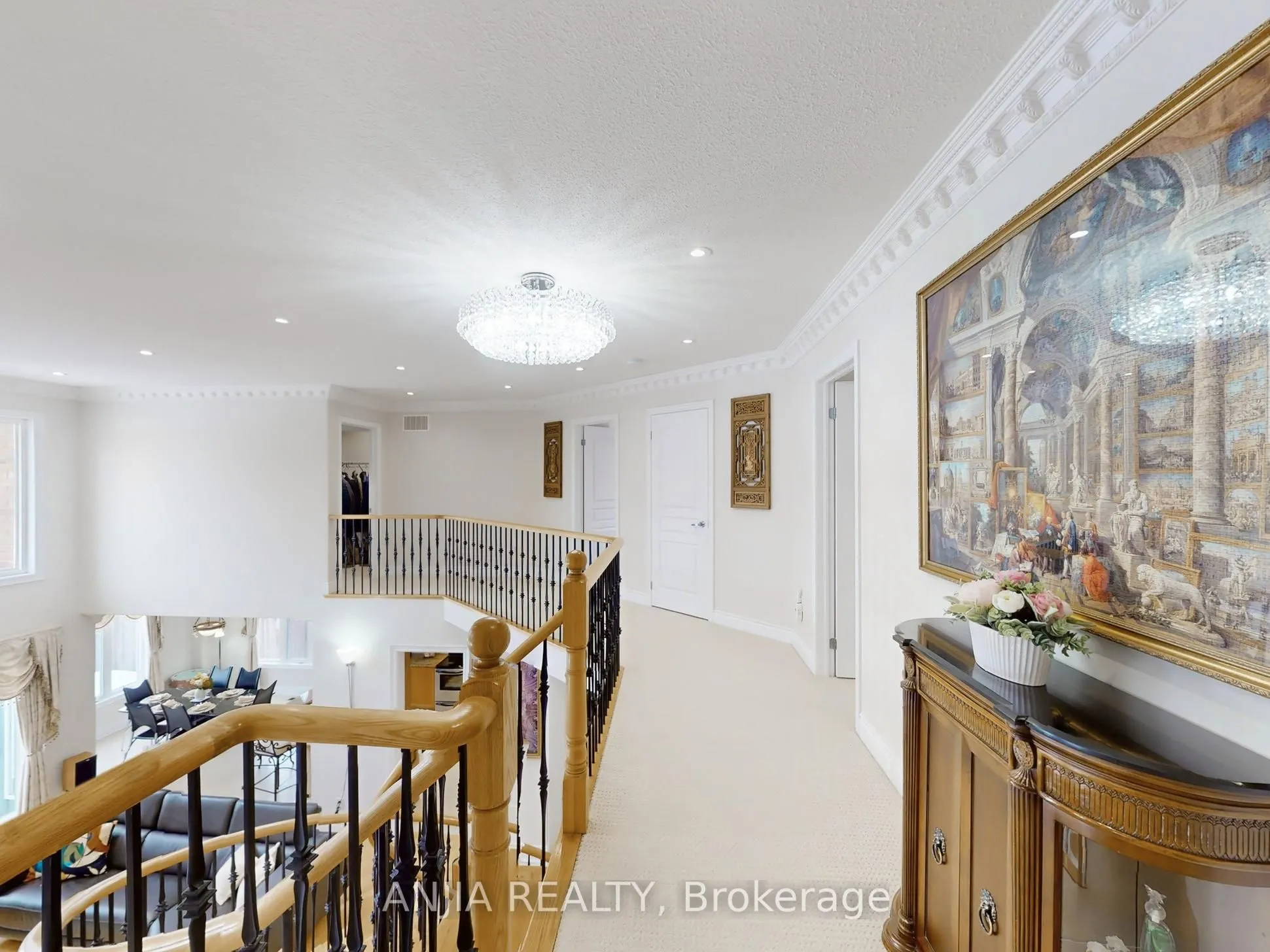 28 Lake Forest Drive