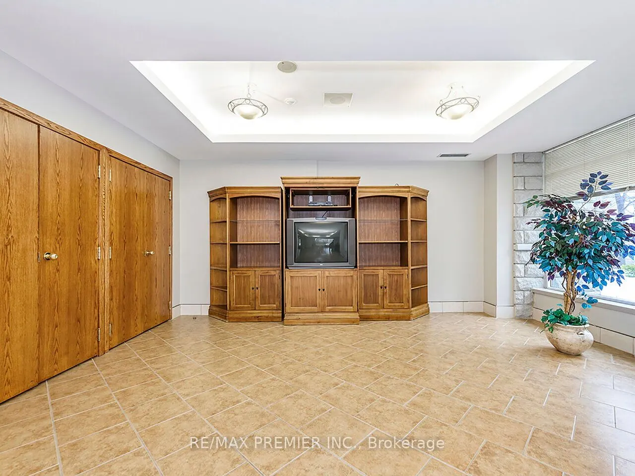 2506 RUTHERFORD Road, #414