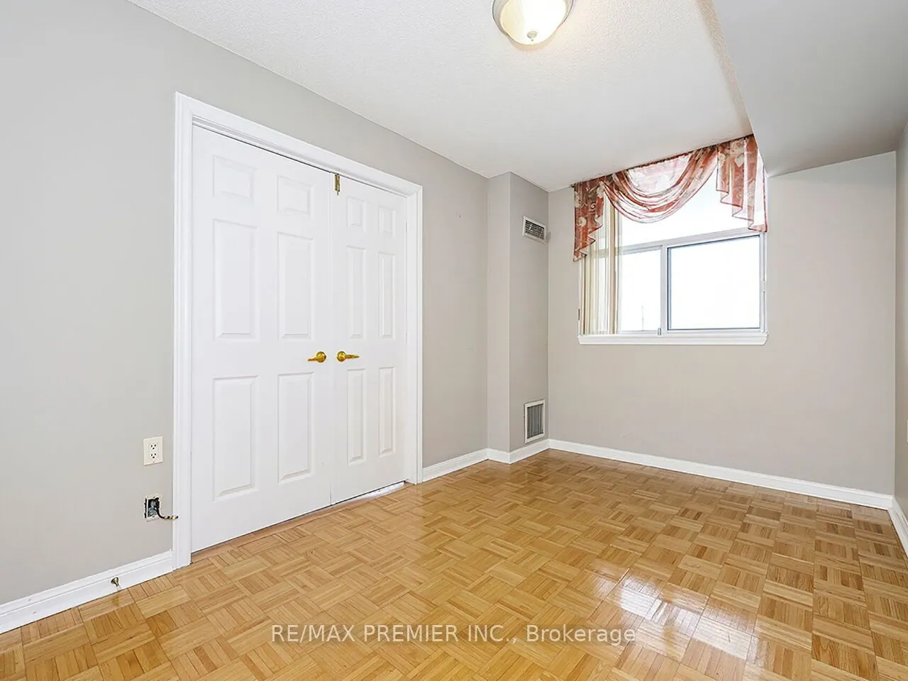 2506 RUTHERFORD Road, #414