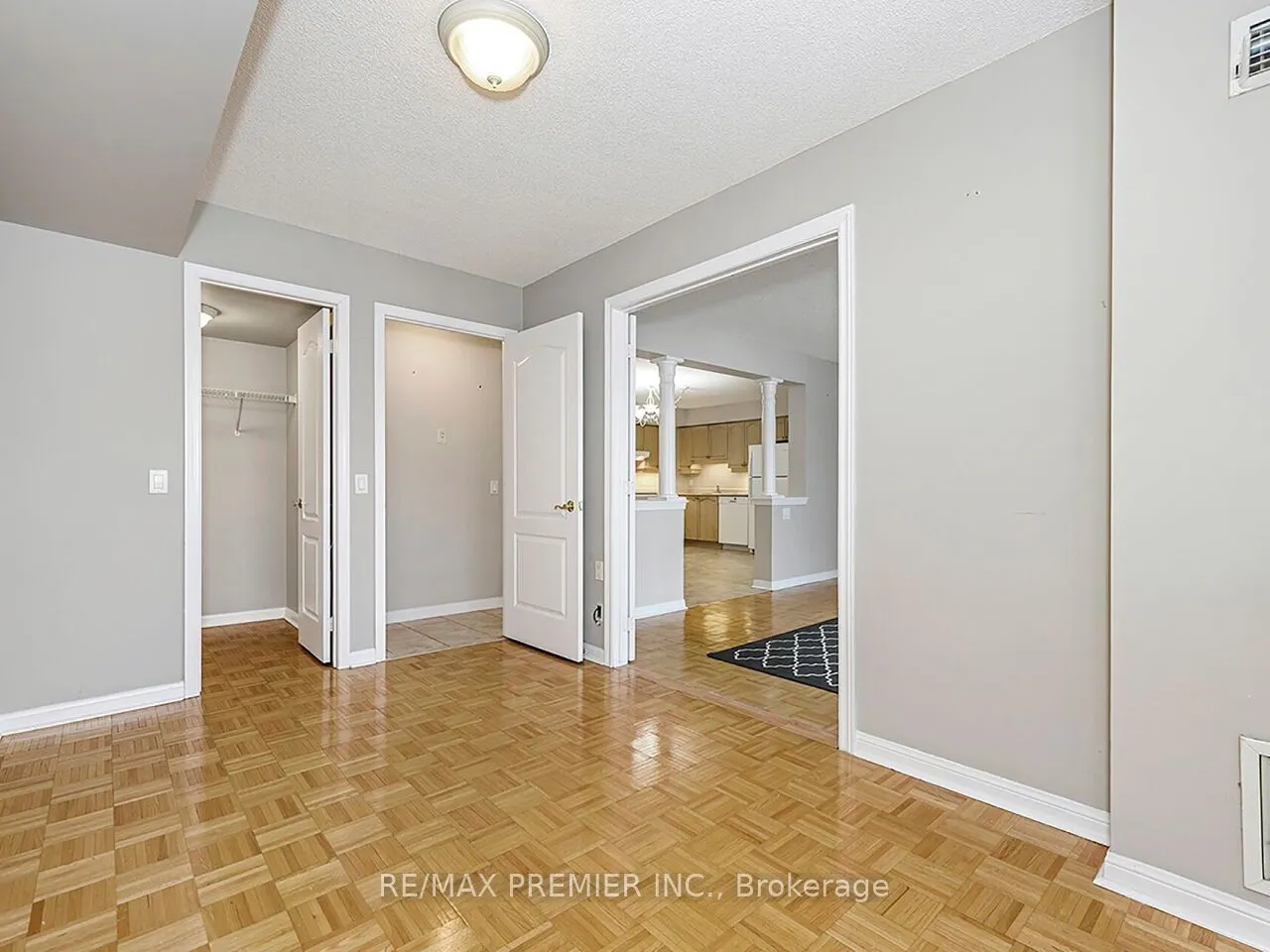 2506 RUTHERFORD Road, #414