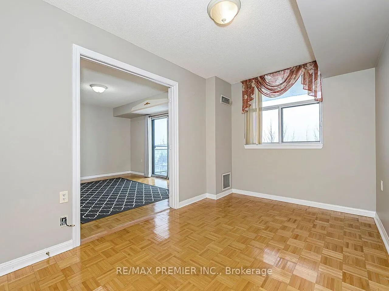 2506 RUTHERFORD Road, #414