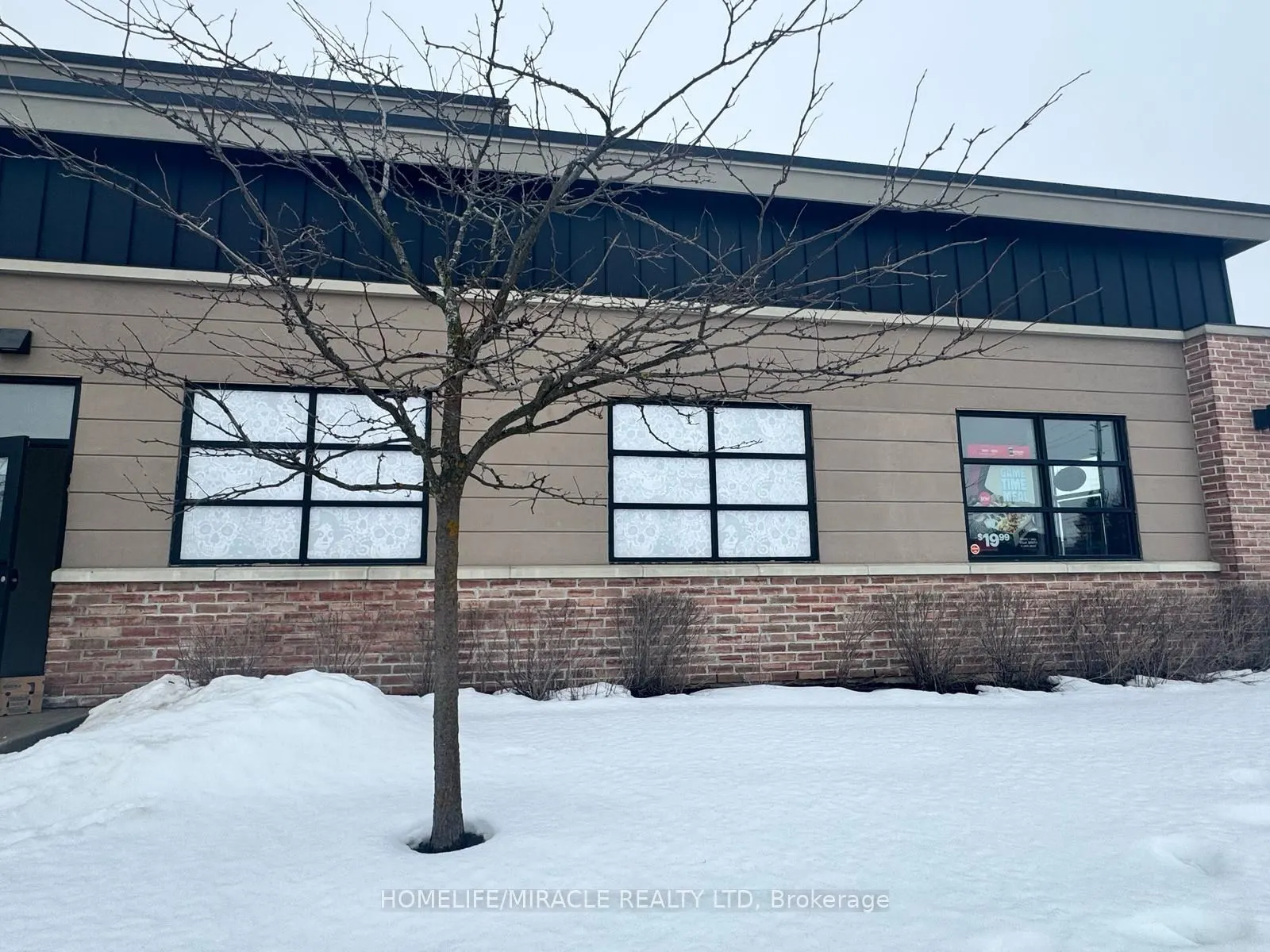 489 Holland Street W