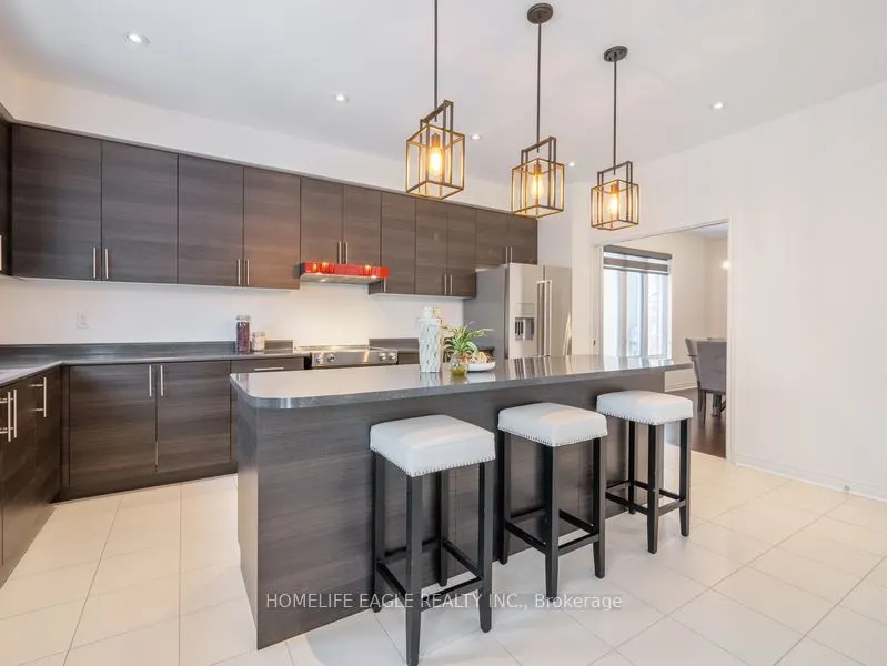 27 Scarlet Way