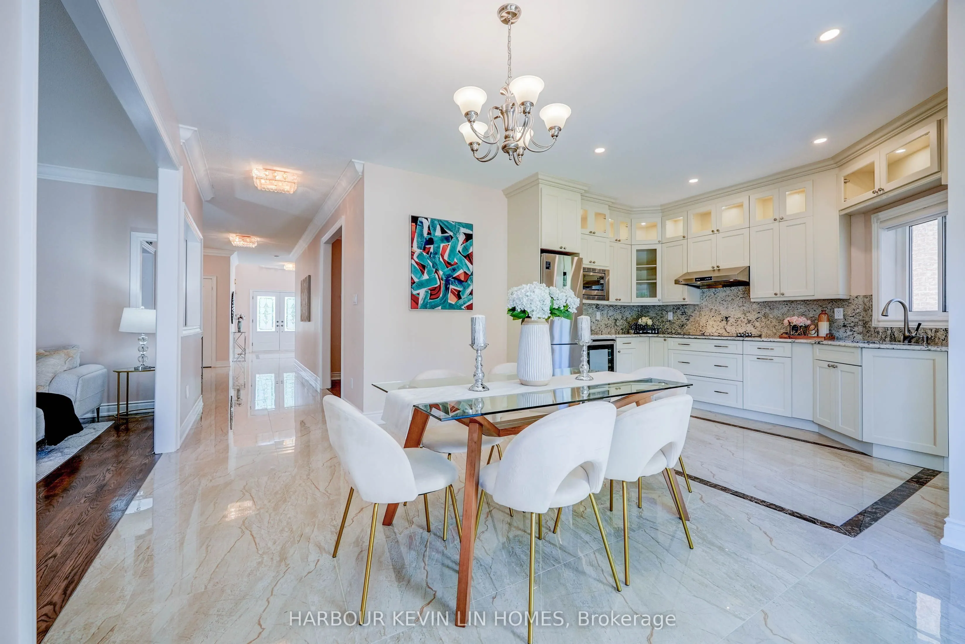 45 Henricks Crescent