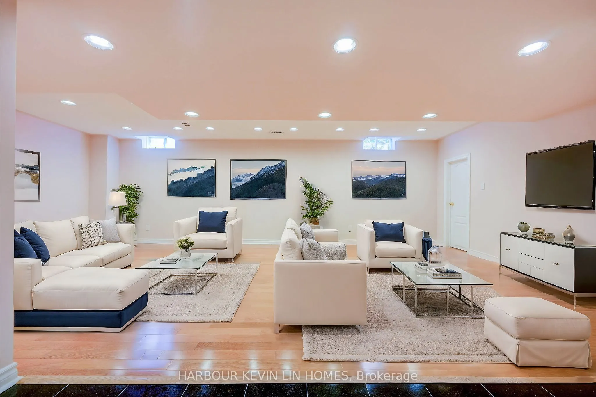 45 Henricks Crescent