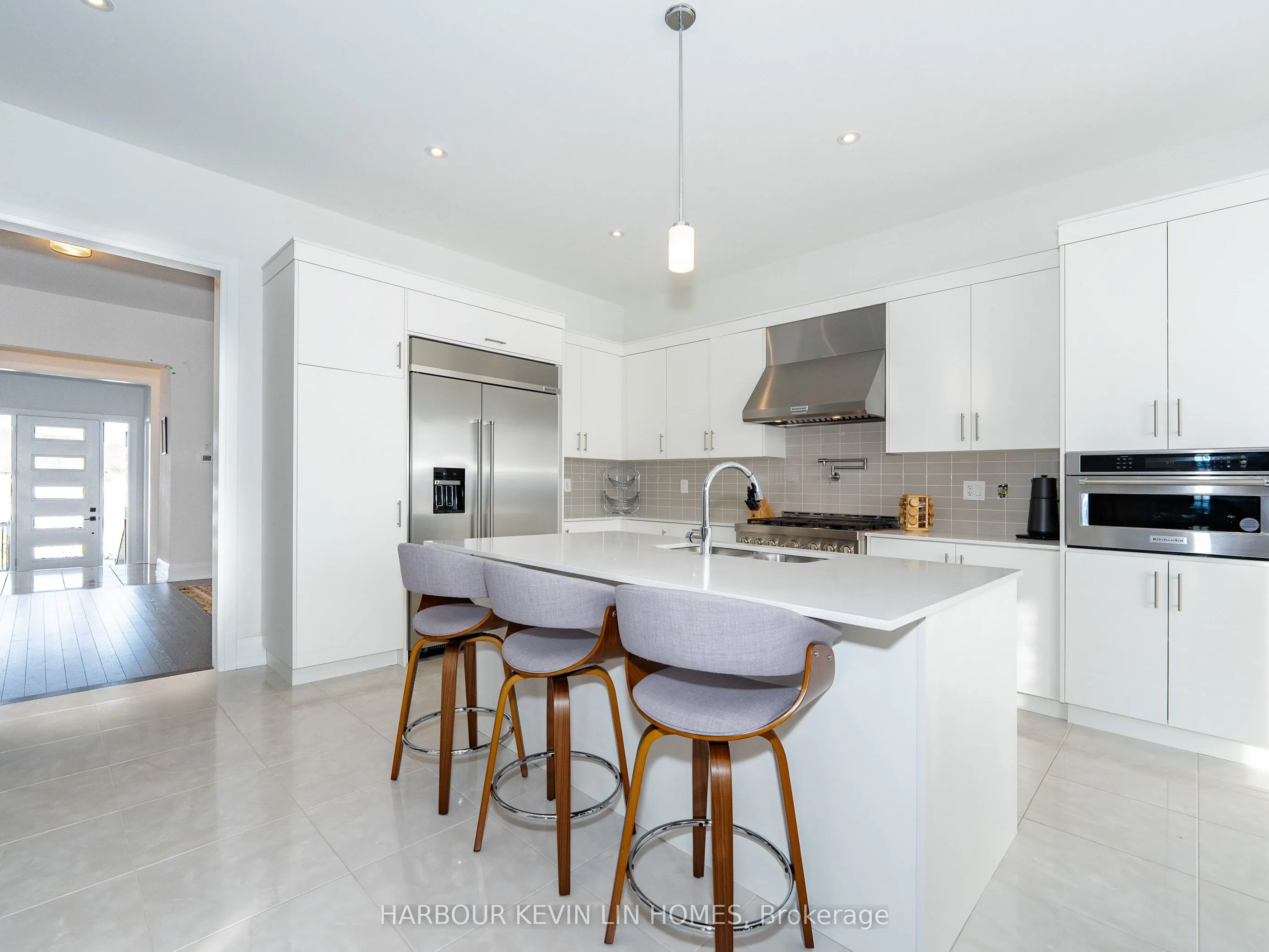 9 Backhouse Drive