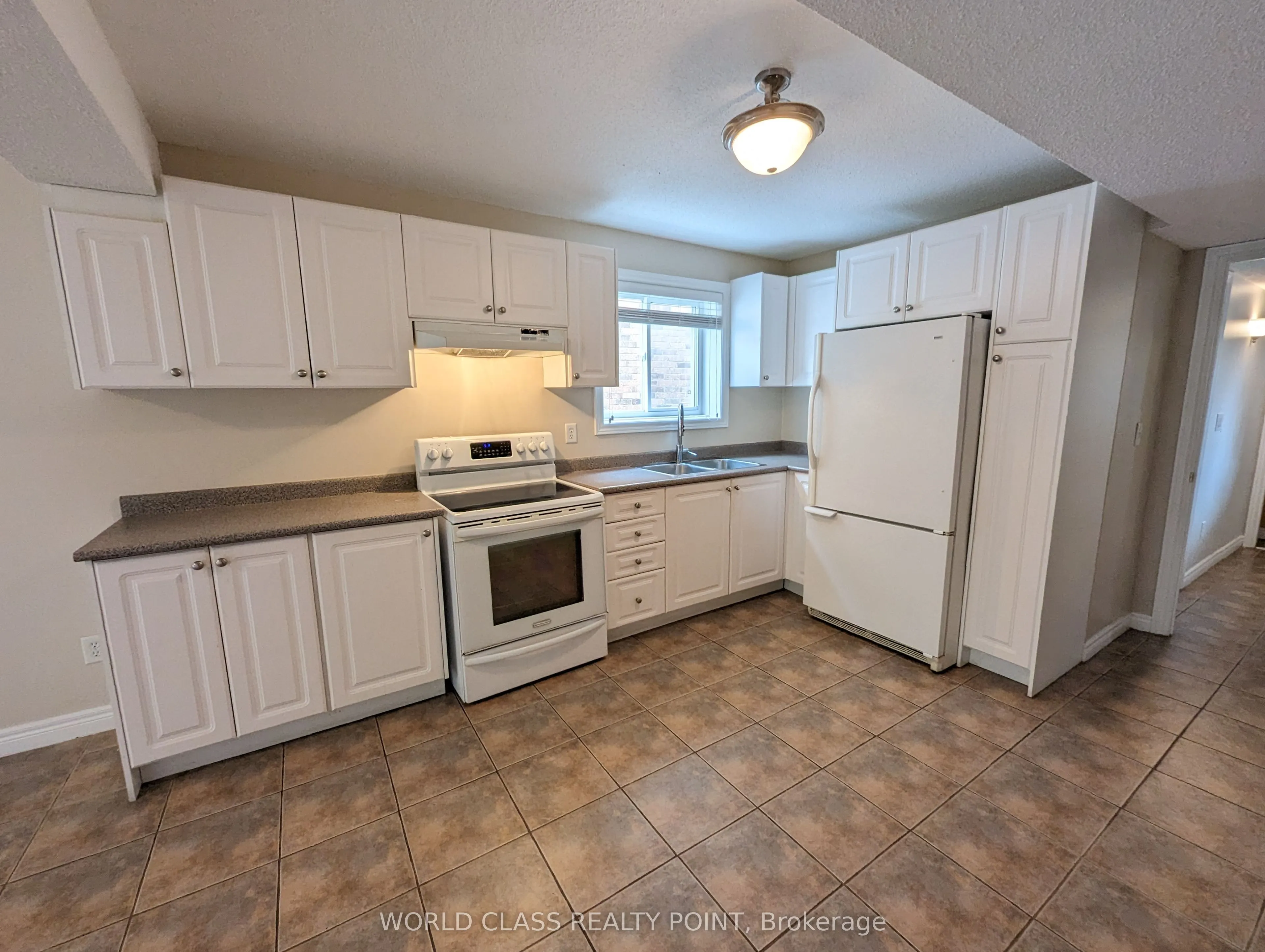 39 Macbride Crescent, #Main
