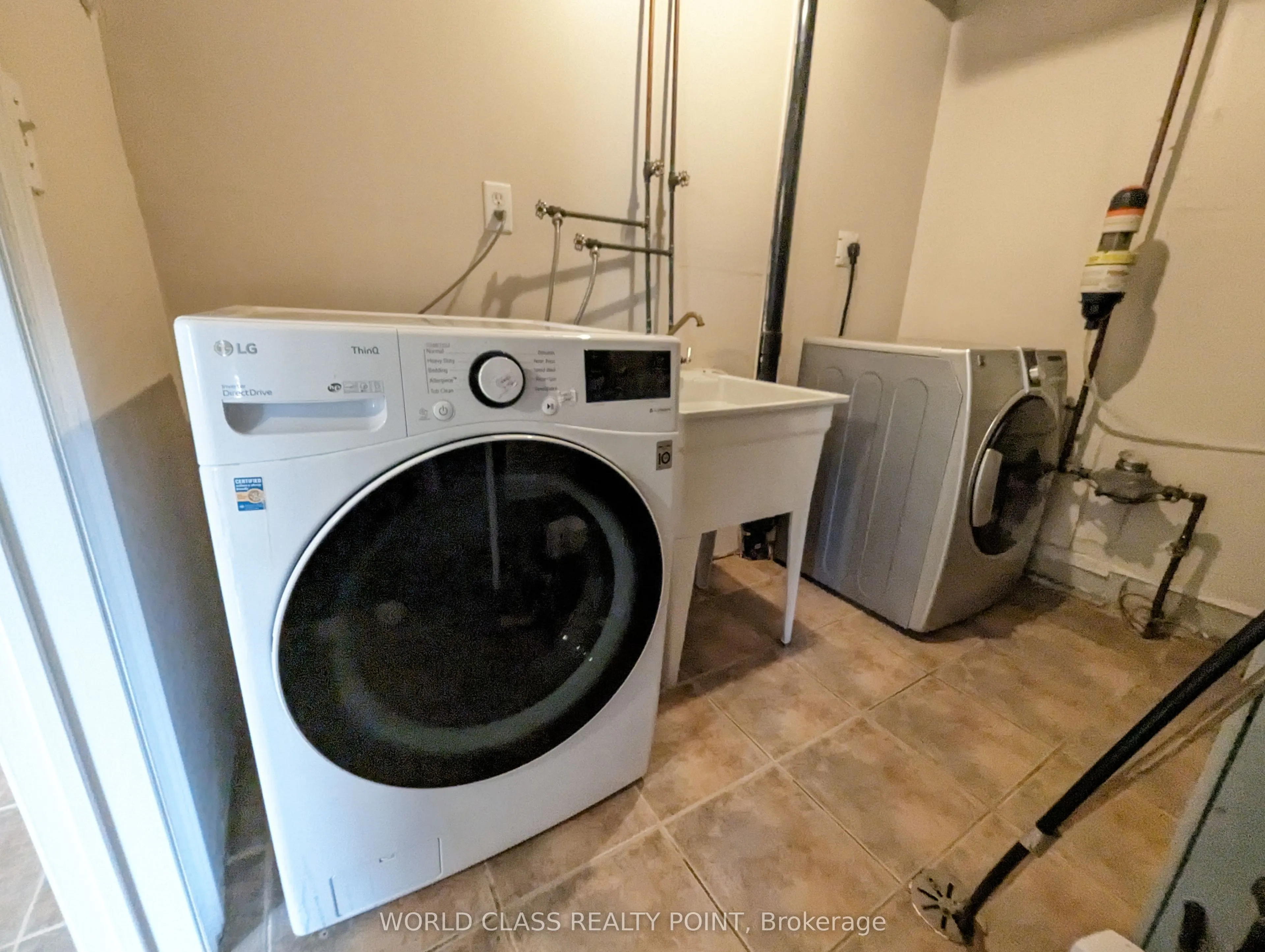 39 Macbride Crescent, #Main