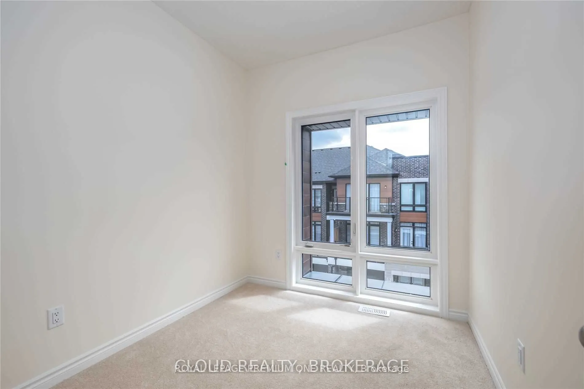 24 Elsinore Street