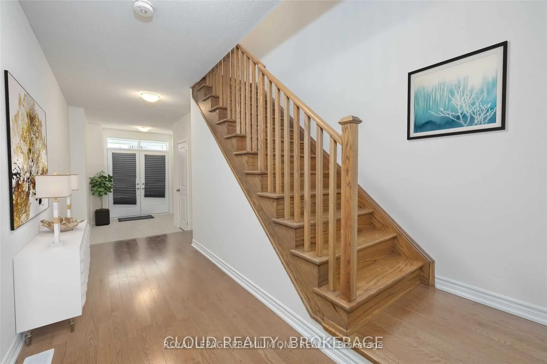 24 Elsinore Street