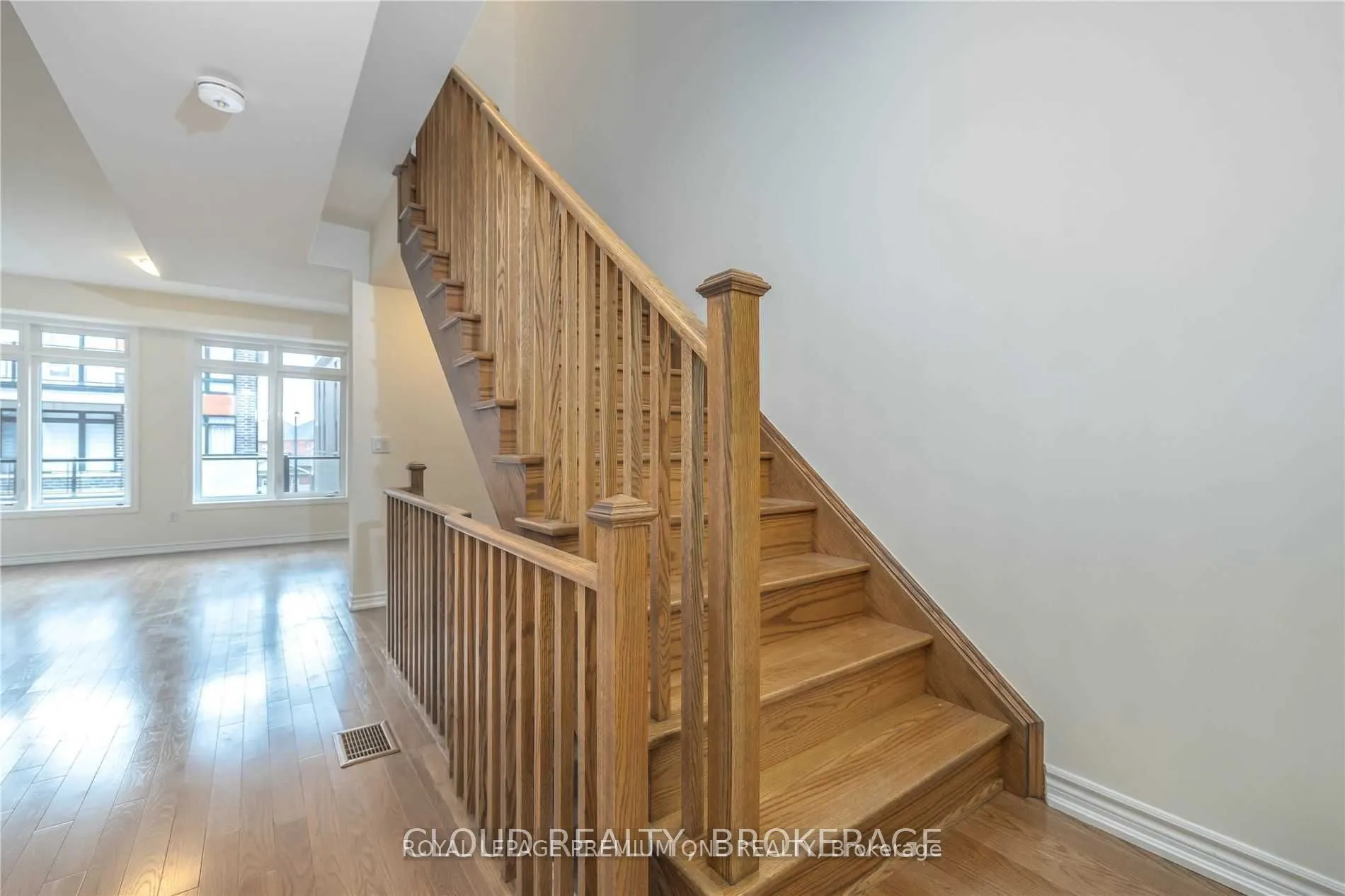 24 Elsinore Street