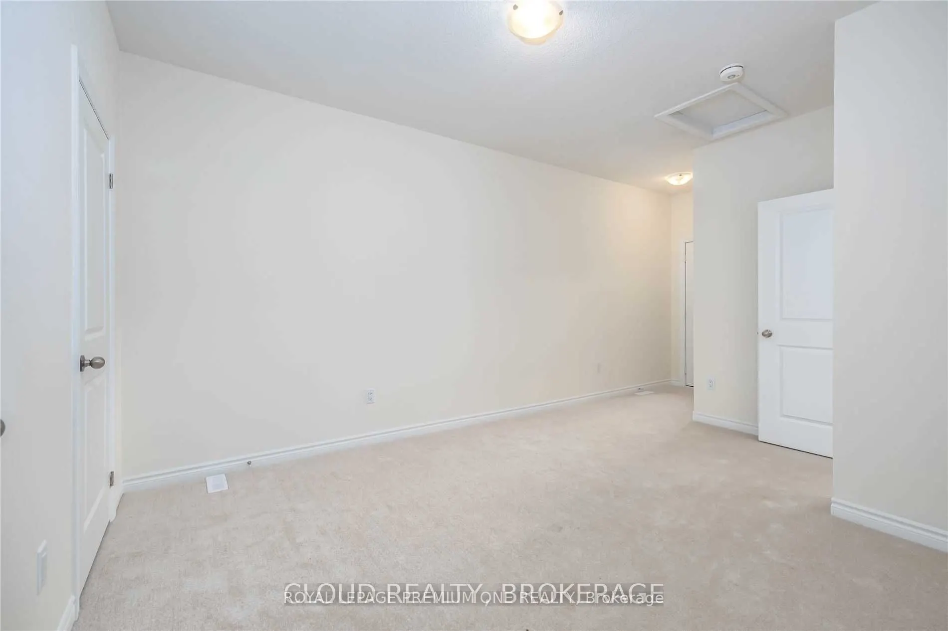 24 Elsinore Street