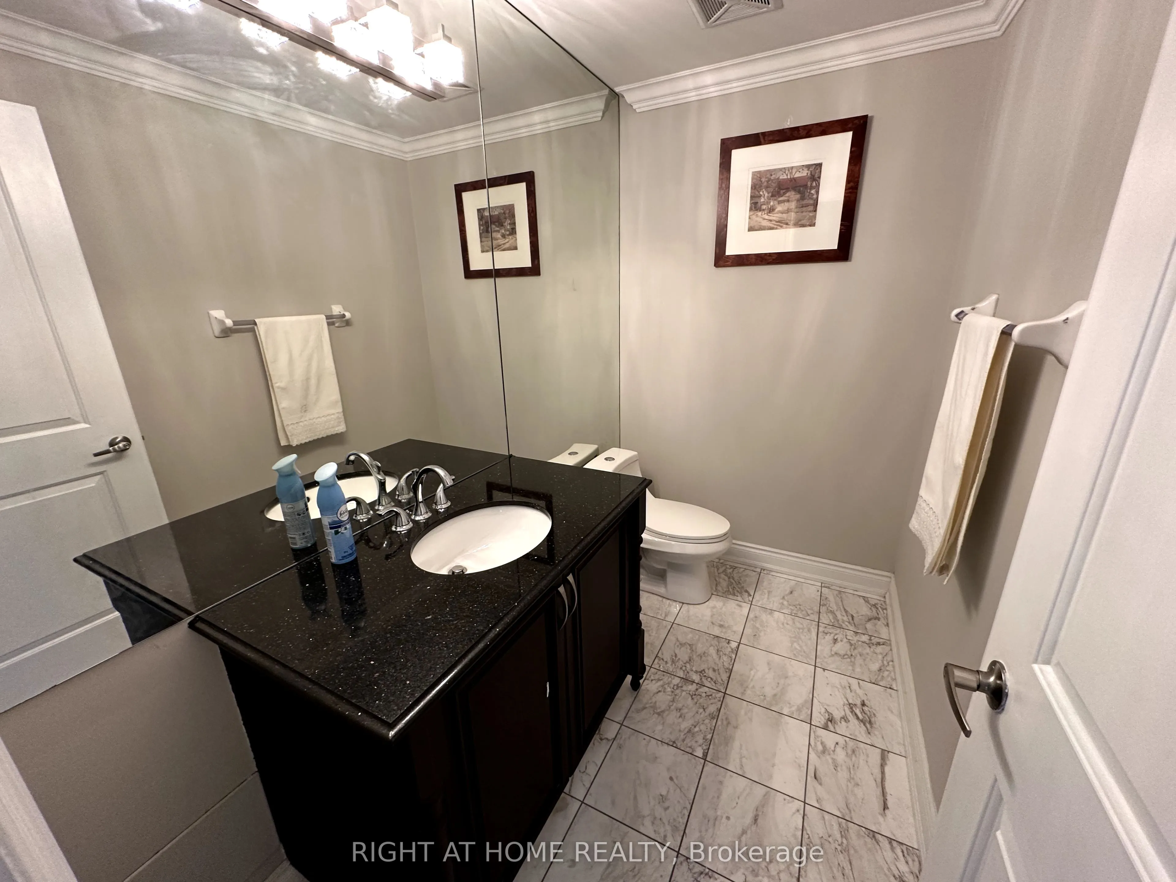 9245 Jane Street, #1604
