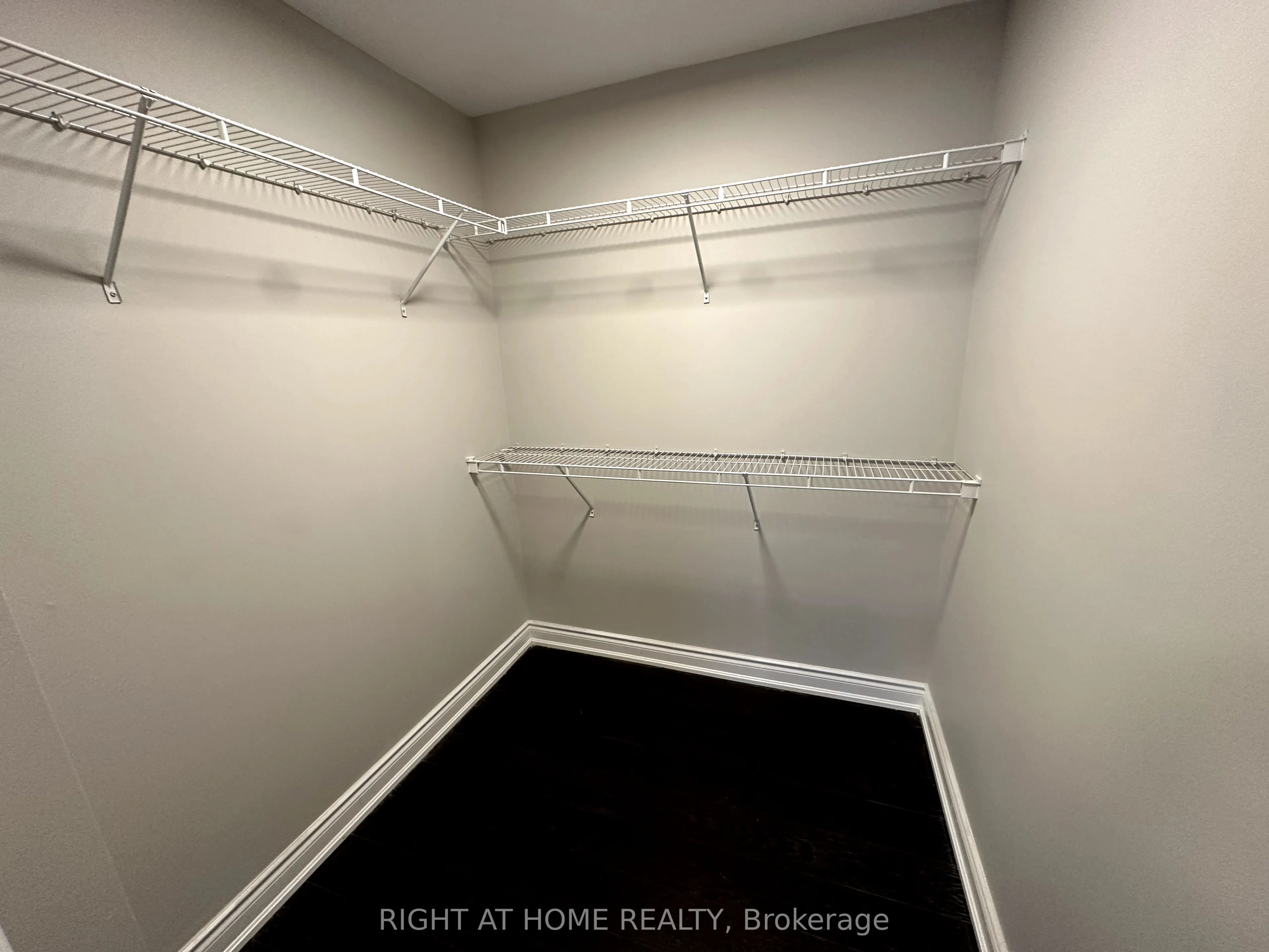9245 Jane Street, #1604
