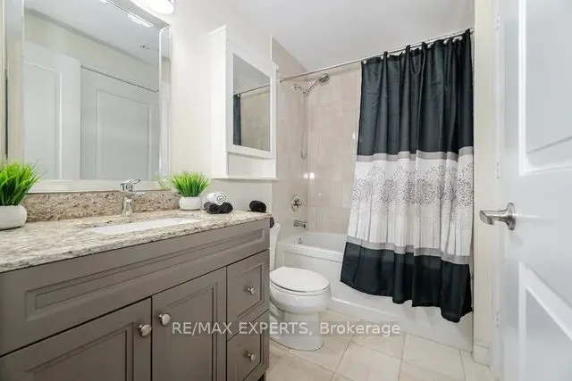 9255 Jane Street, #809