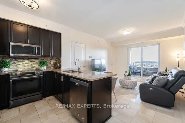 9255 Jane Street, #809