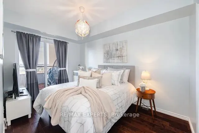 9255 Jane Street, #809