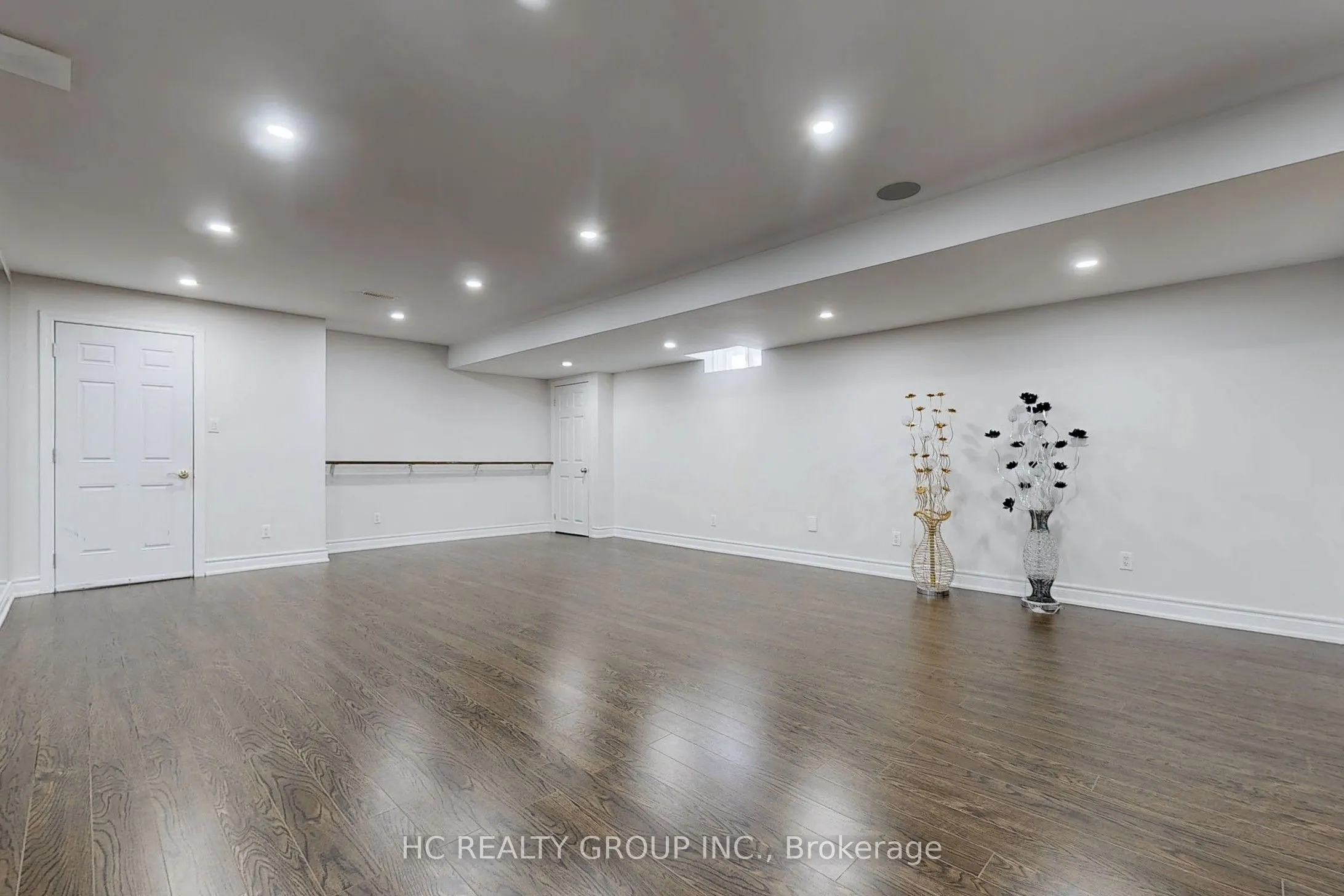 32 Stony Hill Boulevard