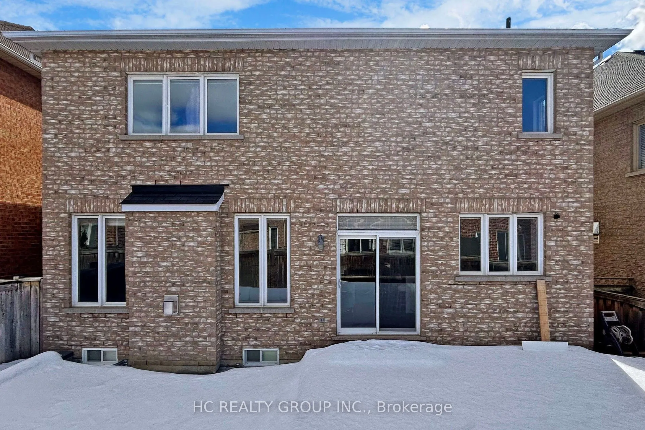 32 Stony Hill Boulevard