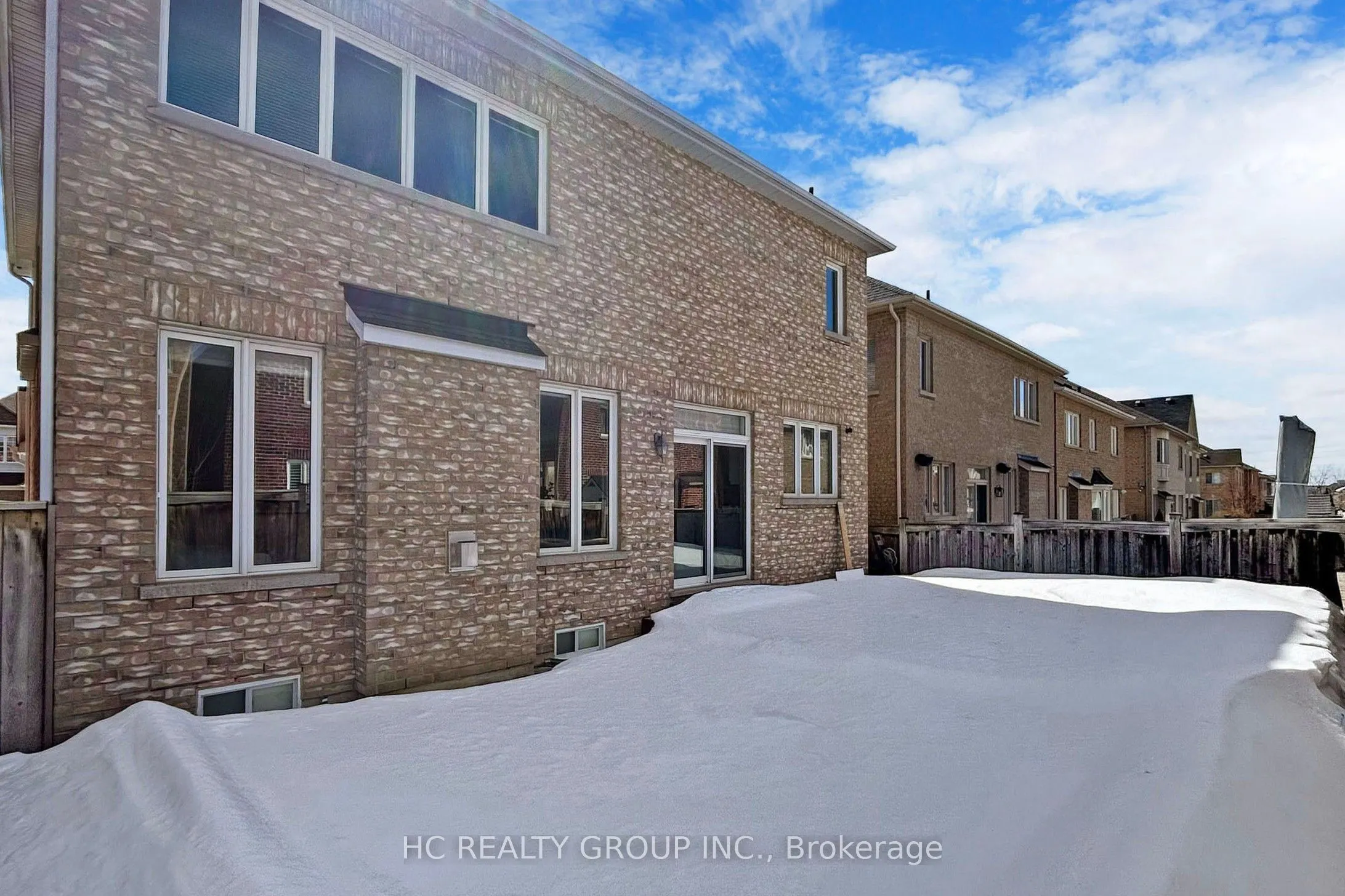 32 Stony Hill Boulevard