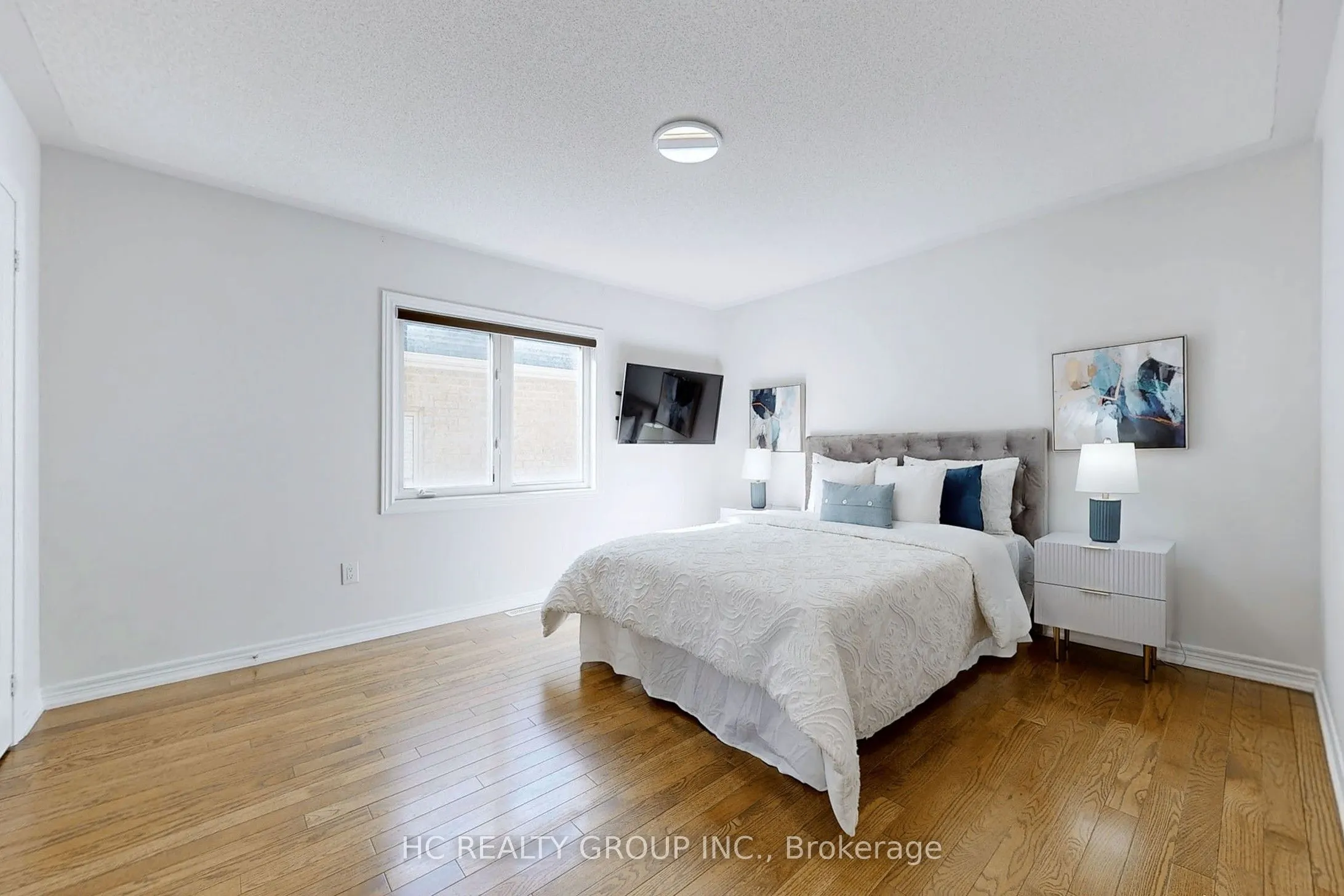 32 Stony Hill Boulevard