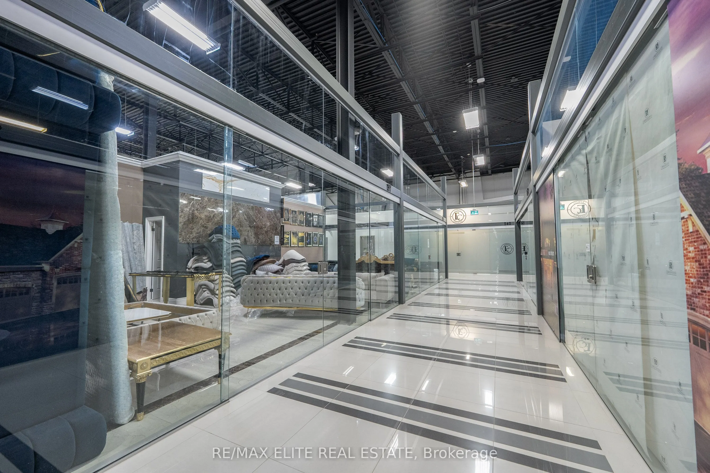 7250 Keele Street, #196 & 197