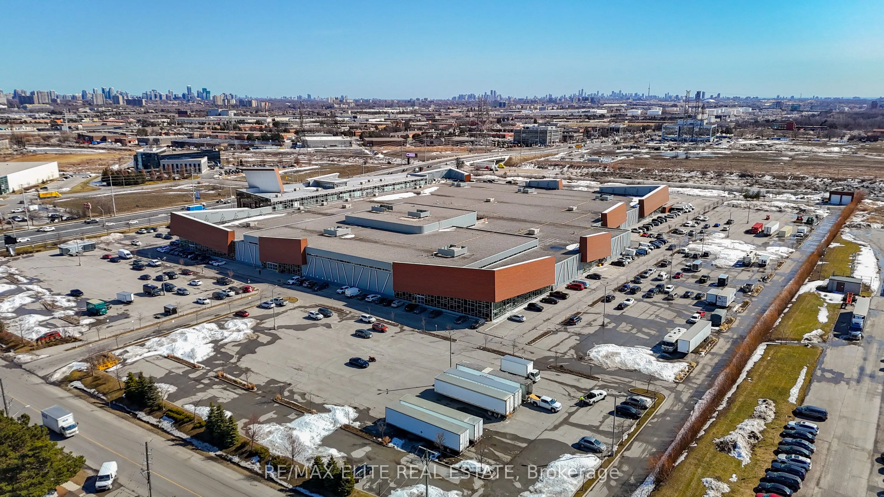 7250 Keele Street, #196 & 197